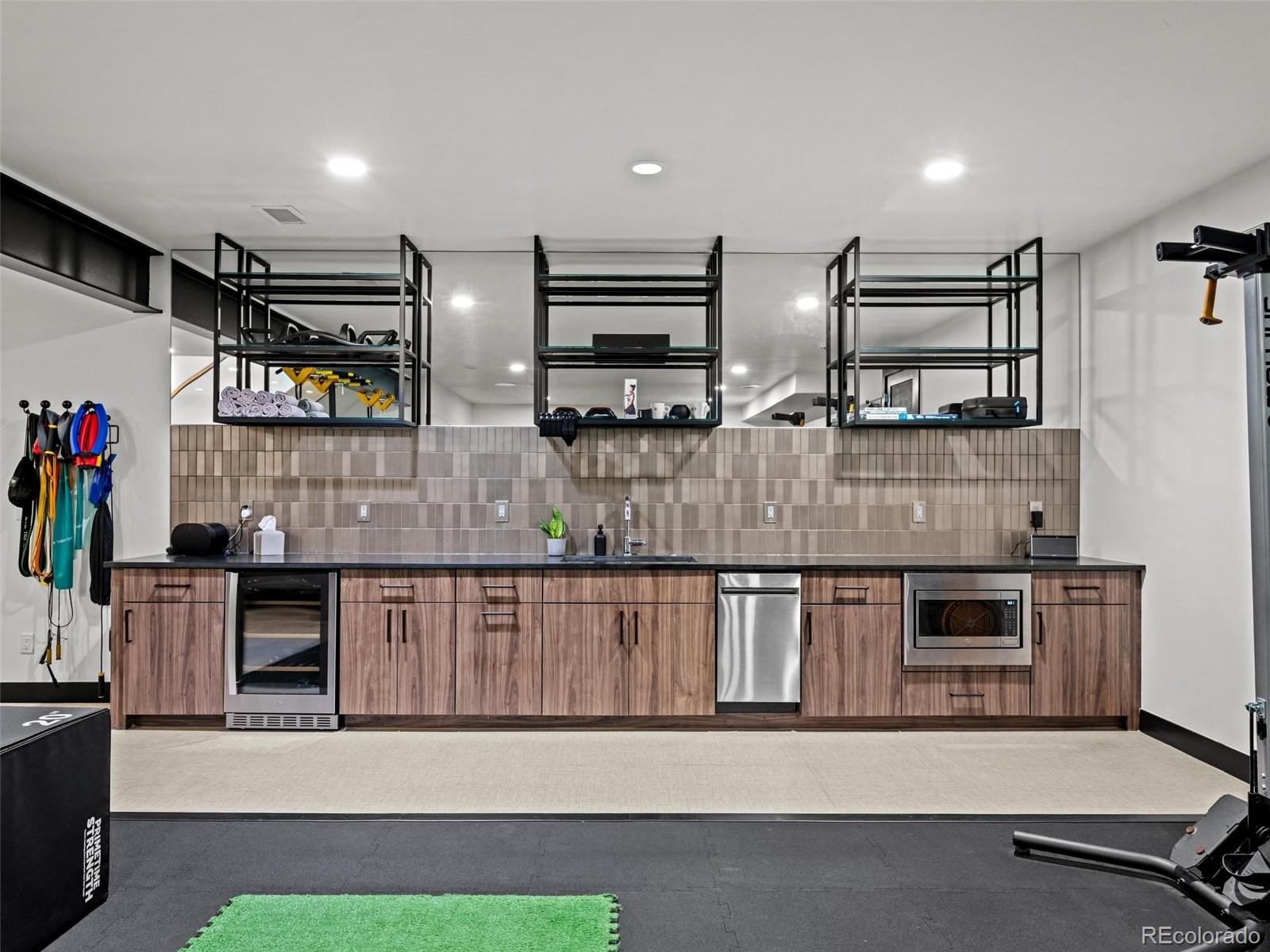 MLS Image #40 for 2110 s cook street,denver, Colorado