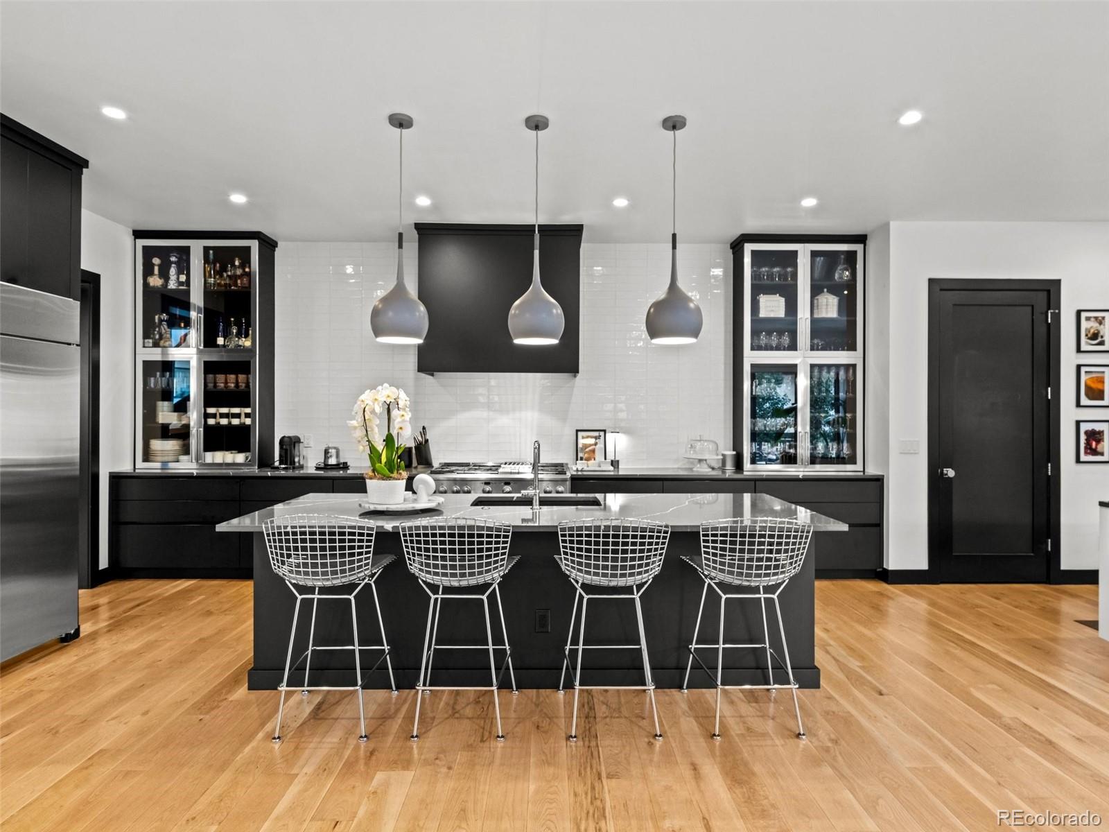 MLS Image #5 for 2110 s cook street,denver, Colorado