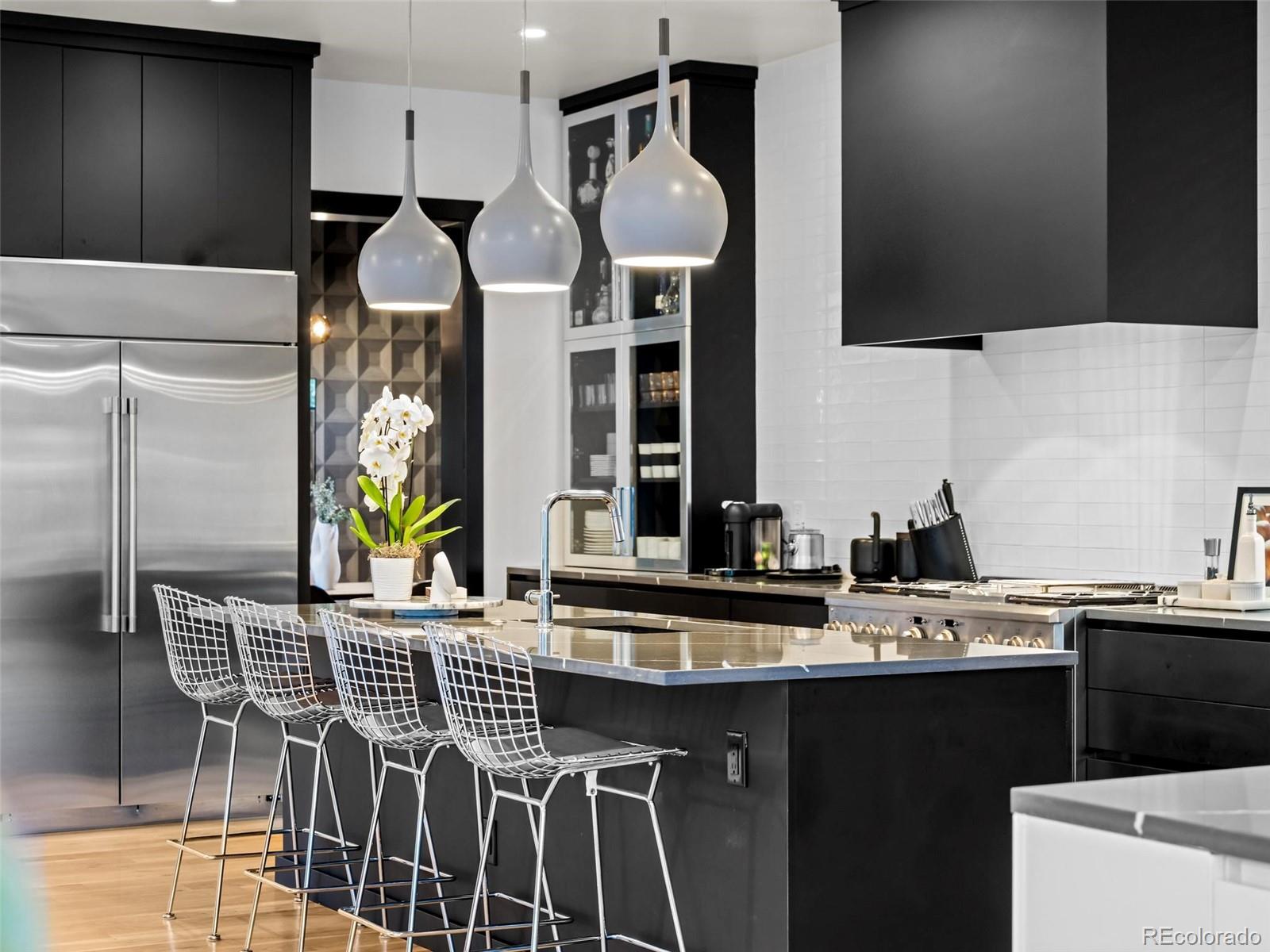 MLS Image #6 for 2110 s cook street,denver, Colorado
