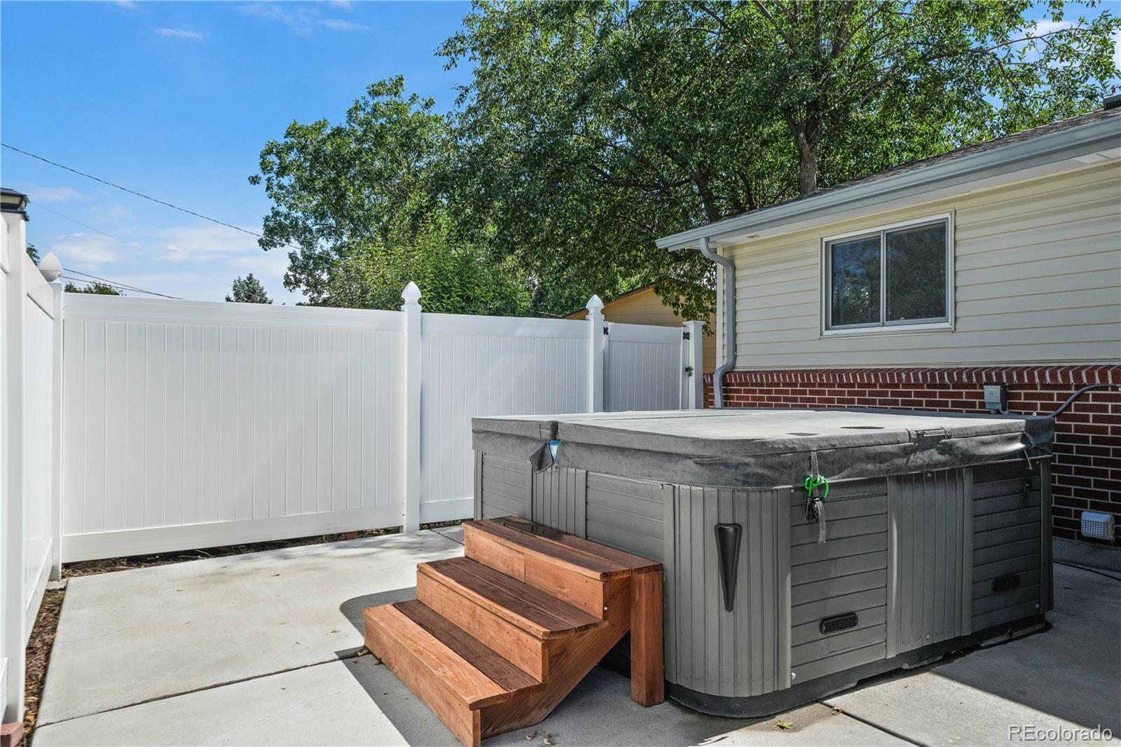 MLS Image #29 for 1507 s field court,denver, Colorado