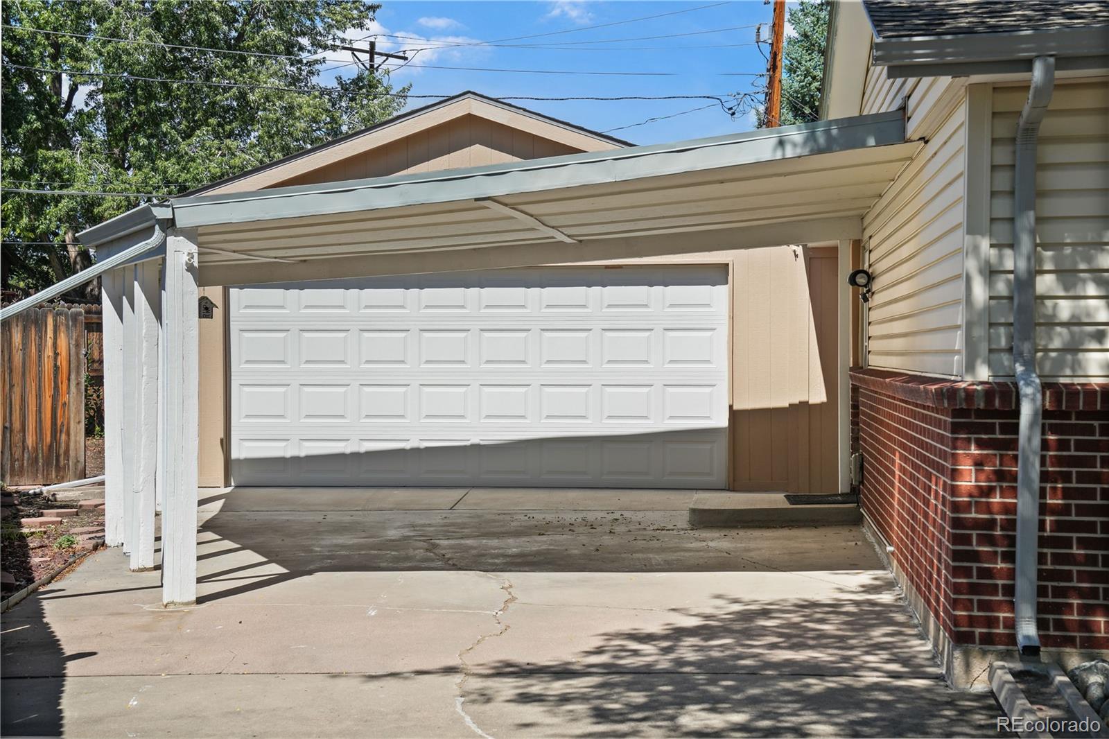 MLS Image #36 for 1507 s field court,denver, Colorado