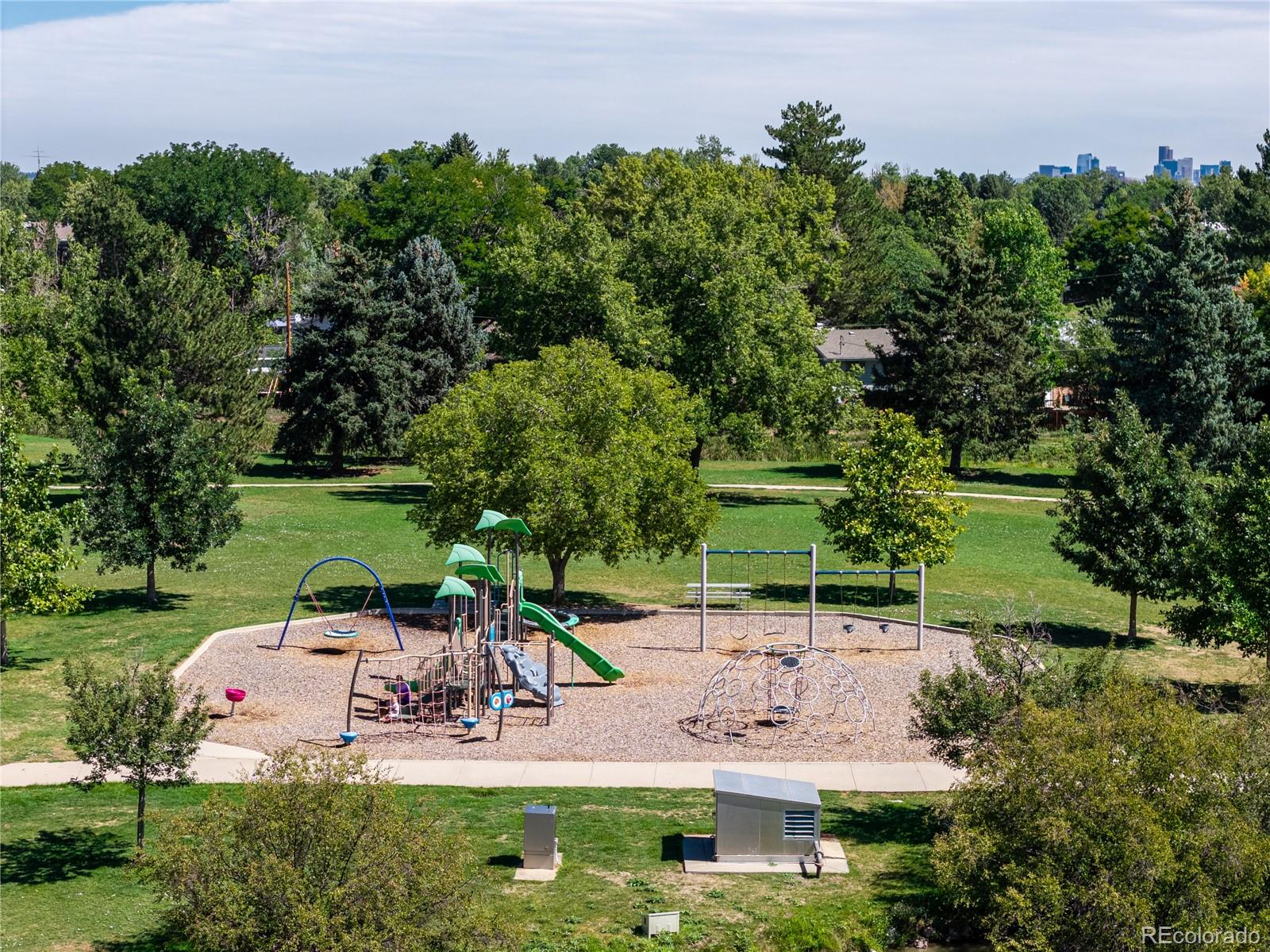 MLS Image #39 for 1507 s field court,denver, Colorado