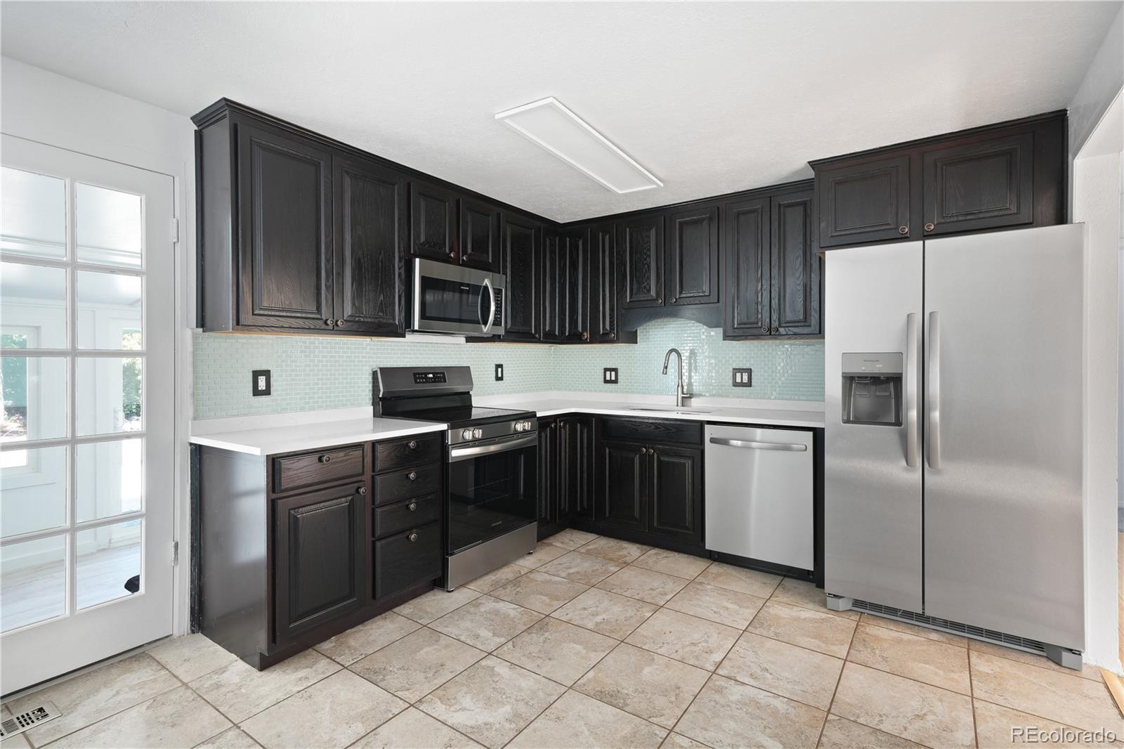 MLS Image #5 for 1507 s field court,denver, Colorado