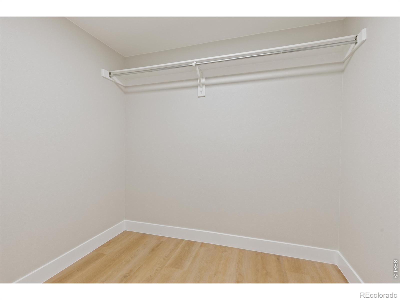 MLS Image #20 for 4505 s yosemite street,denver, Colorado
