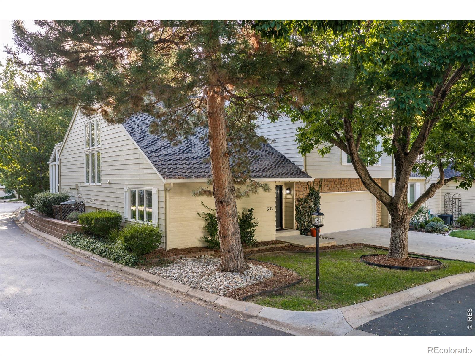 MLS Image #34 for 4505 s yosemite street,denver, Colorado