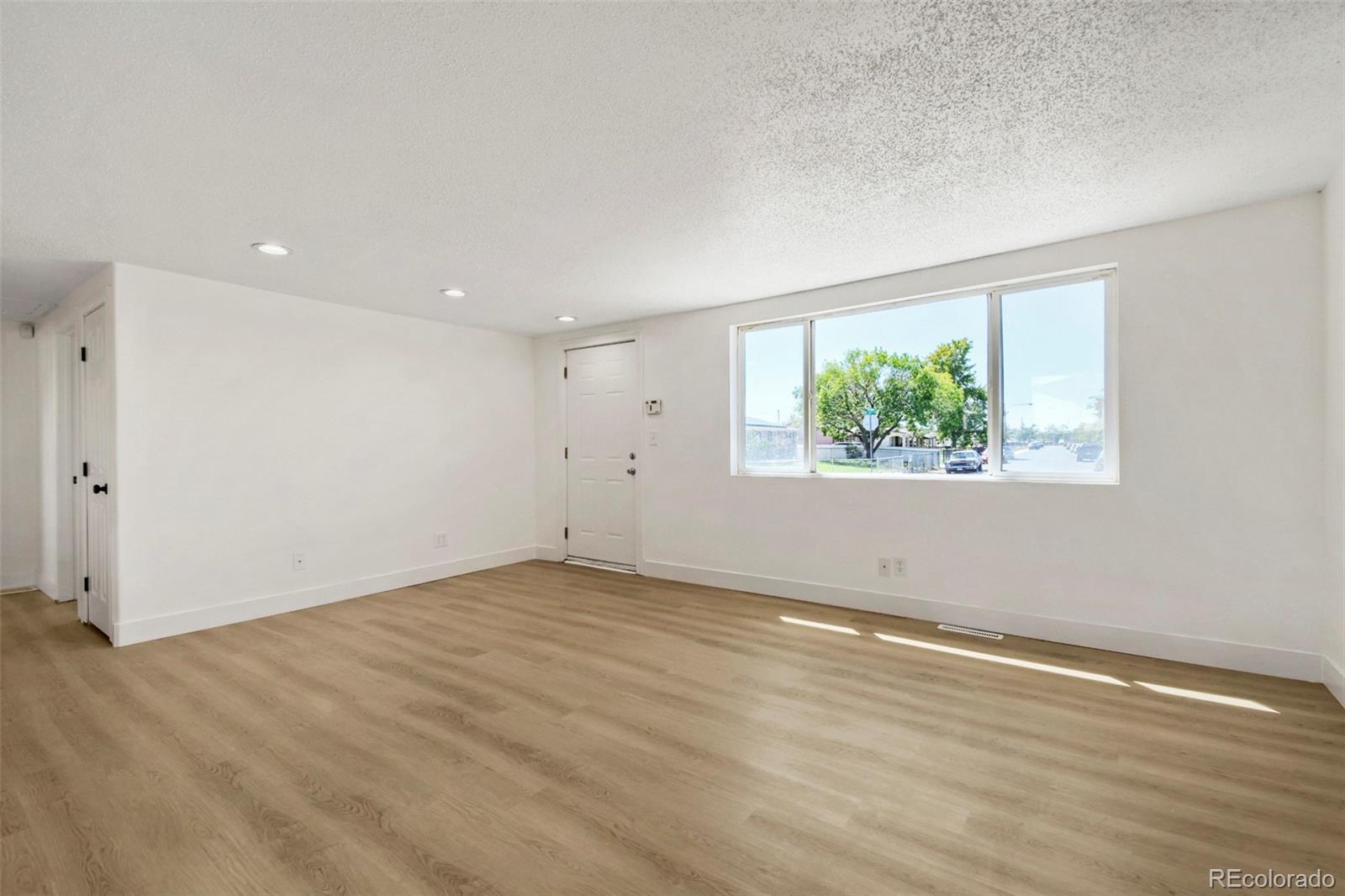 MLS Image #3 for 5661 e 77th way,commerce city, Colorado
