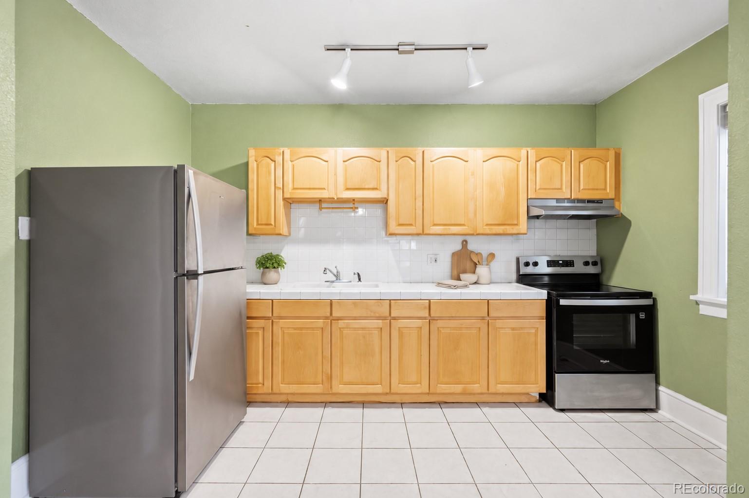 MLS Image #4 for 541 e 14th avenue,denver, Colorado