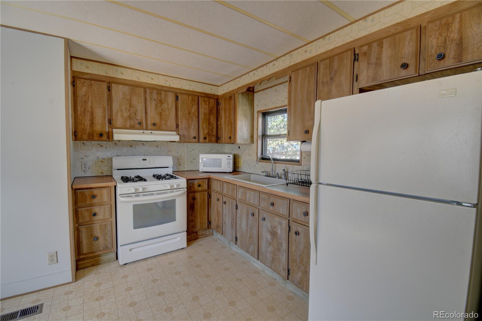 MLS Image #5 for 622  walnut street,salida, Colorado