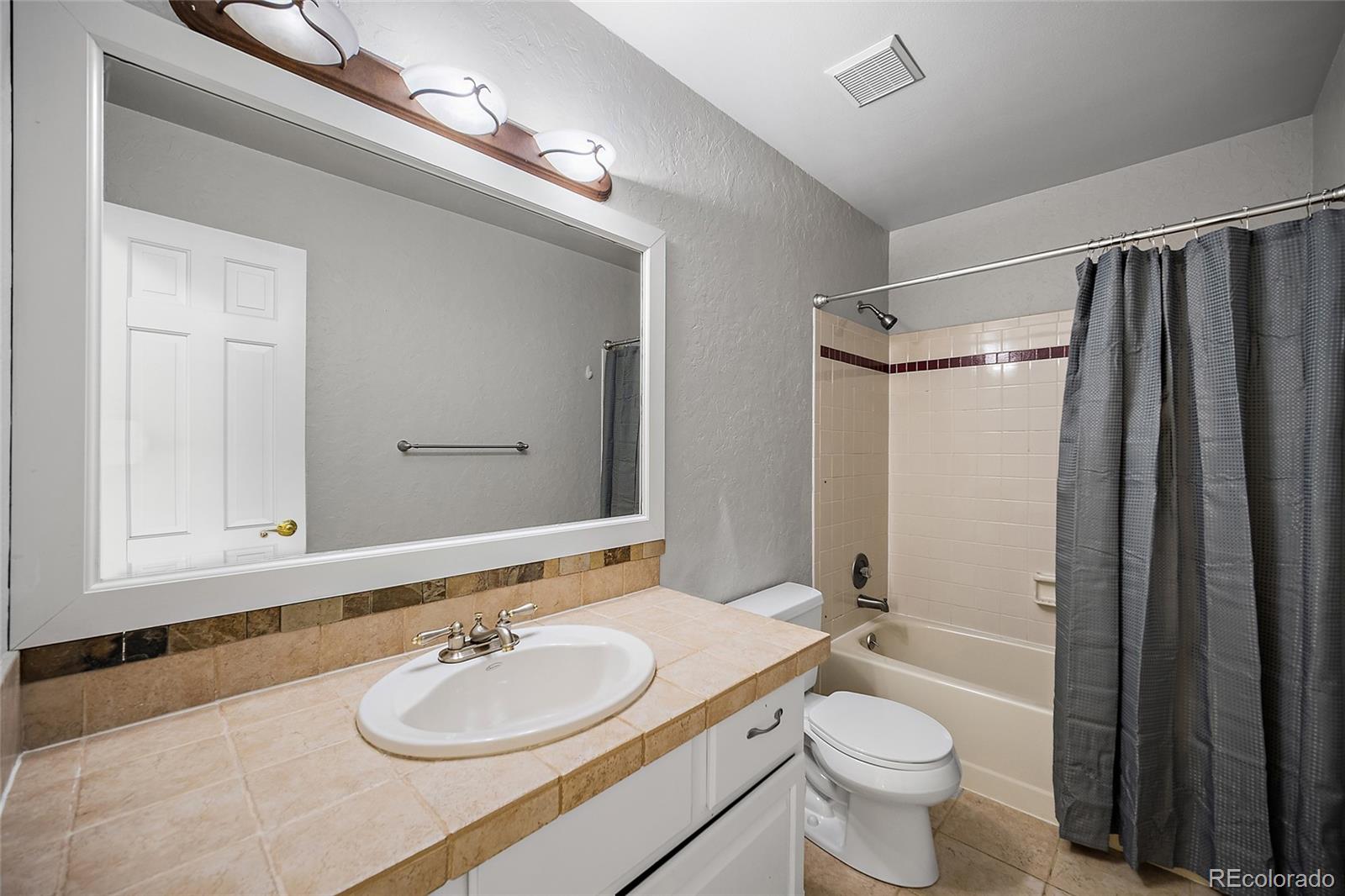 MLS Image #15 for 125  ravenglass way,colorado springs, Colorado