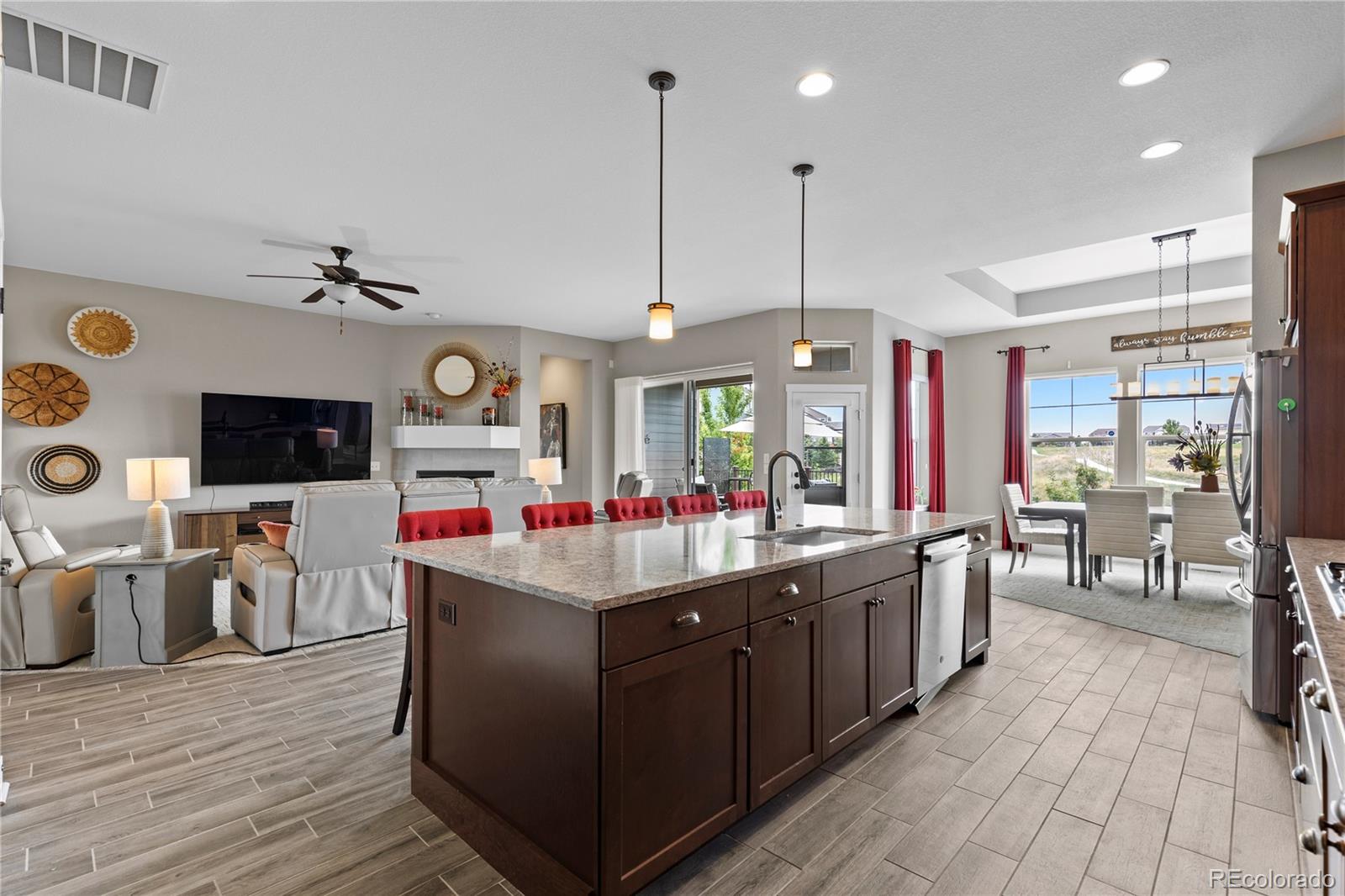 MLS Image #3 for 8664 s zante court,aurora, Colorado