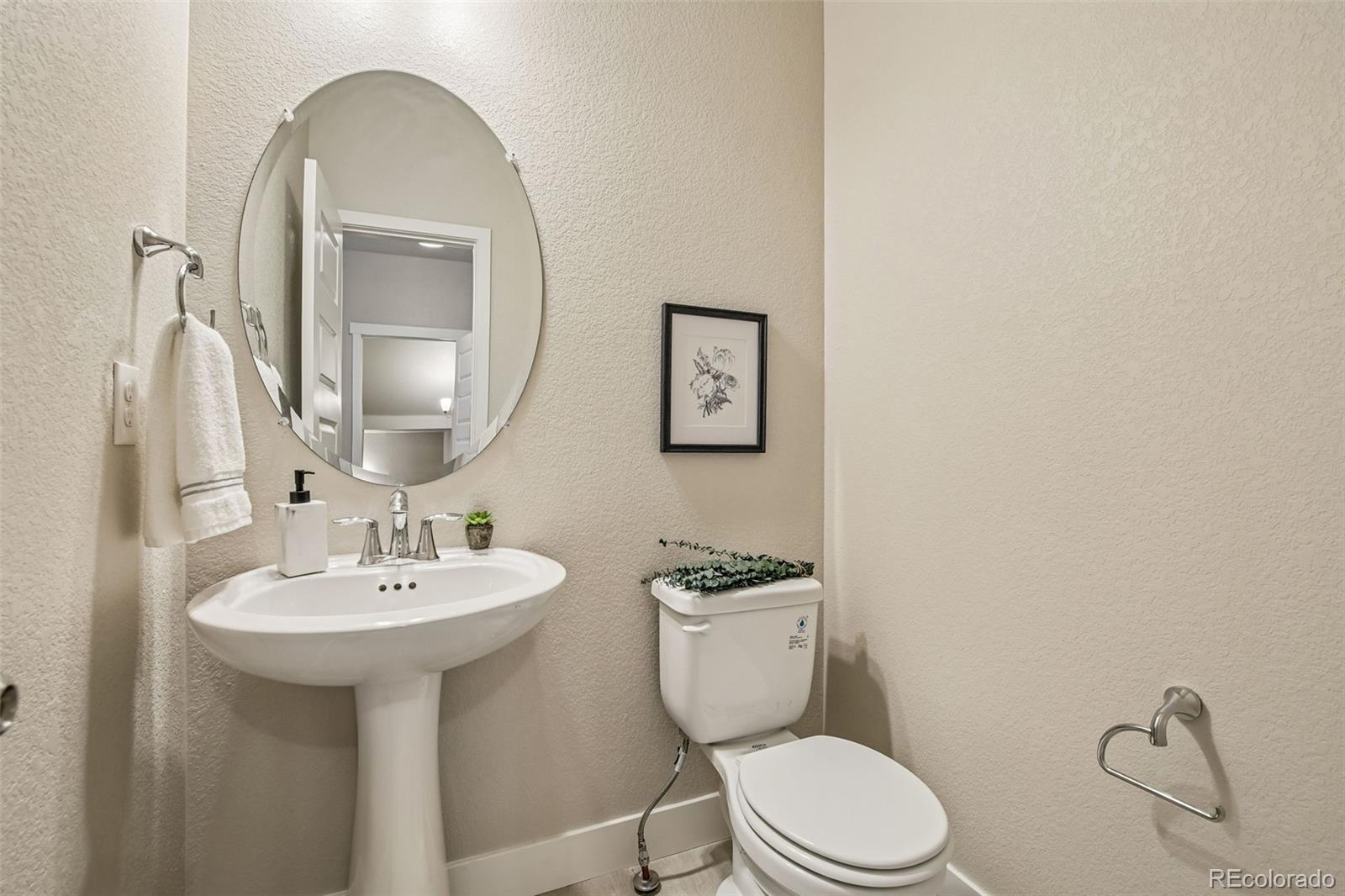 MLS Image #14 for 6837  canosa street,denver, Colorado
