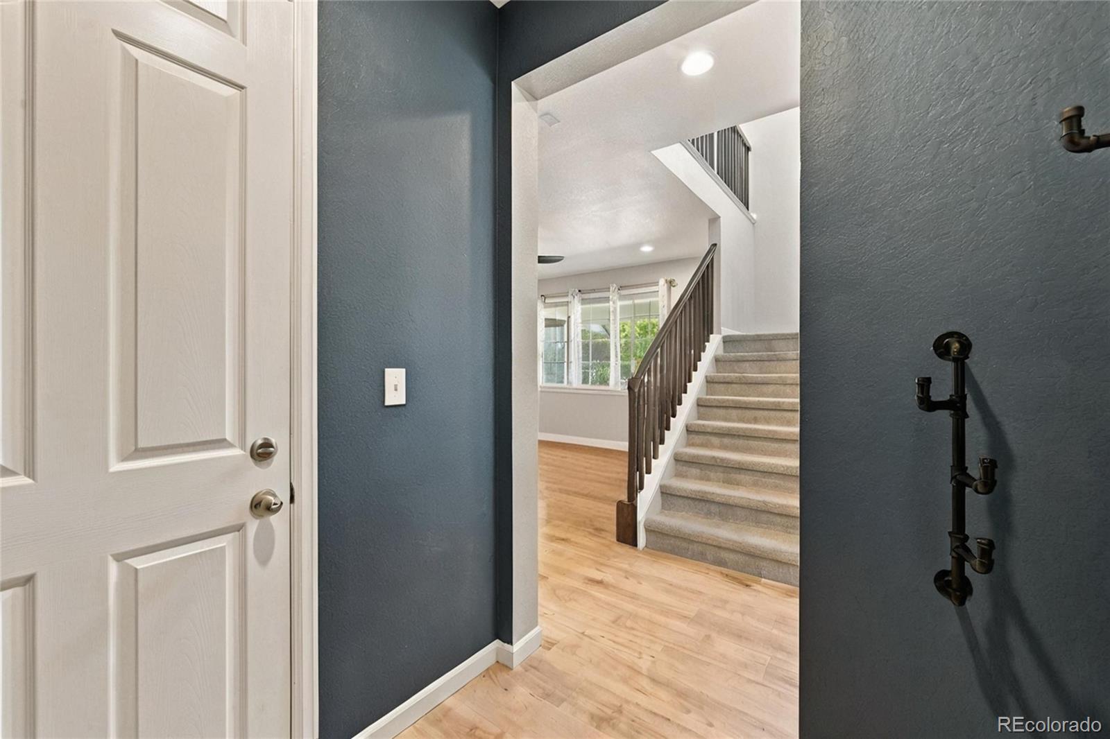MLS Image #15 for 27645 e geddes place,aurora, Colorado