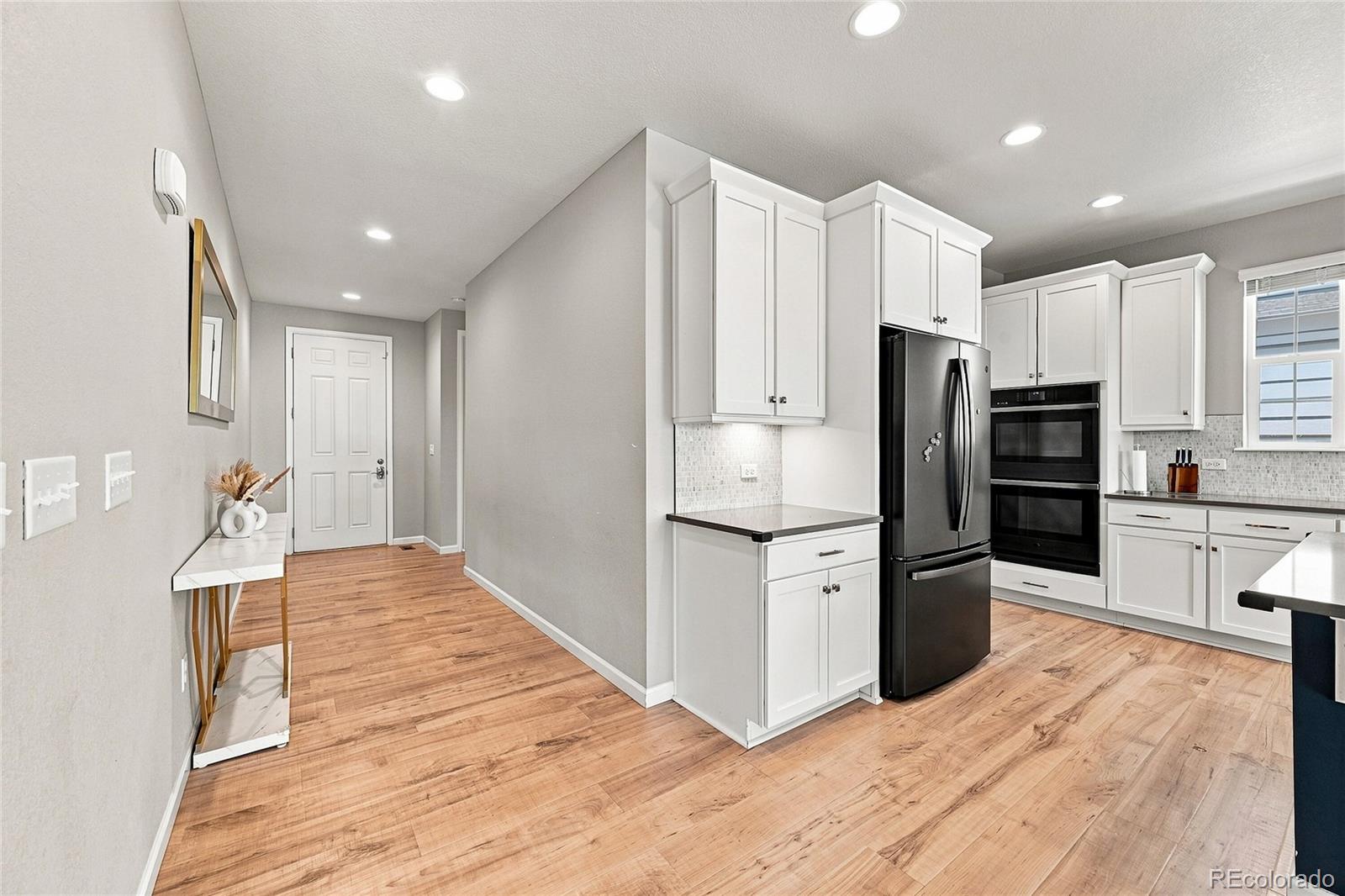 MLS Image #5 for 27645 e geddes place,aurora, Colorado