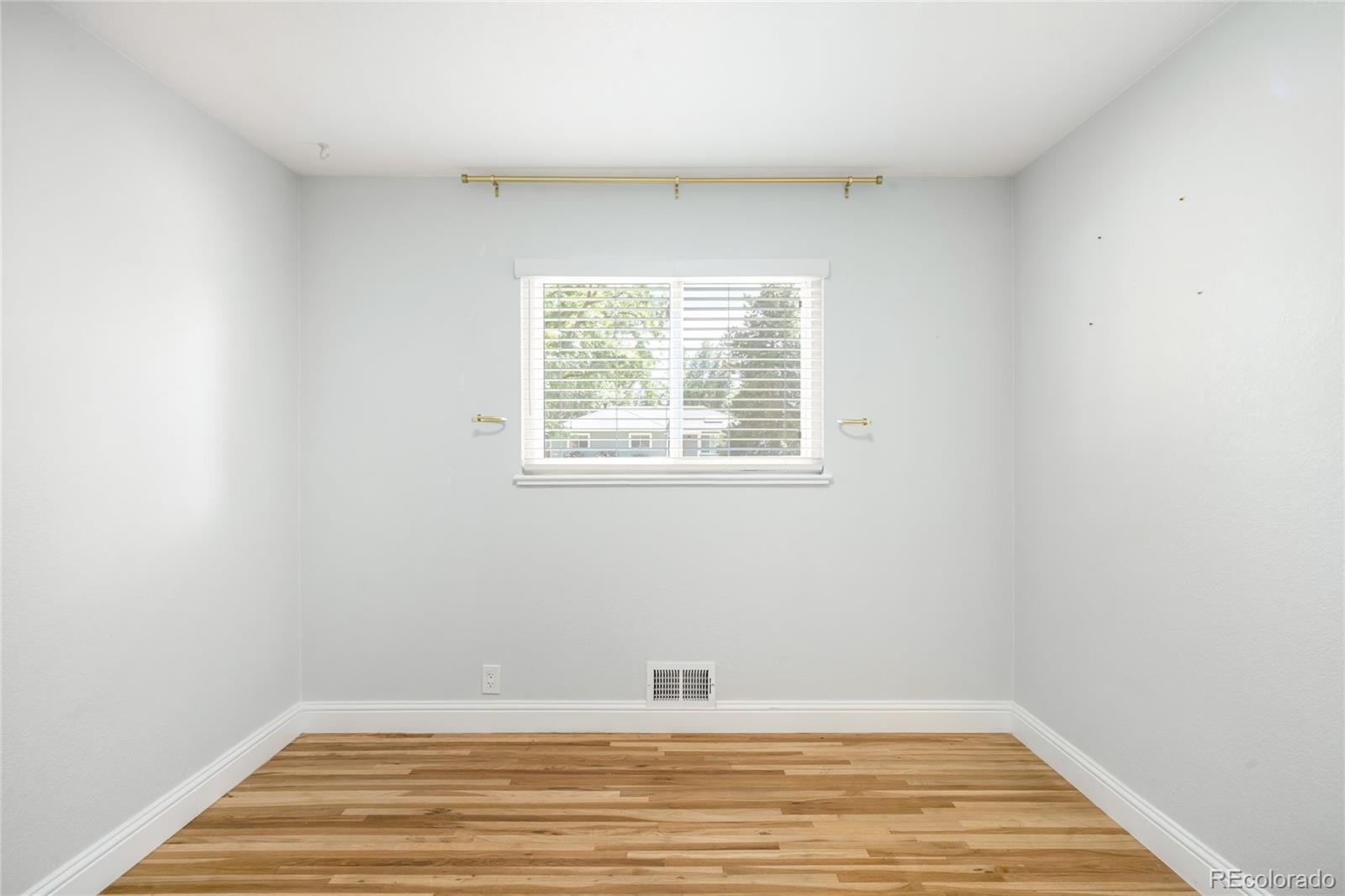 MLS Image #19 for 5105 e atlantic place,denver, Colorado