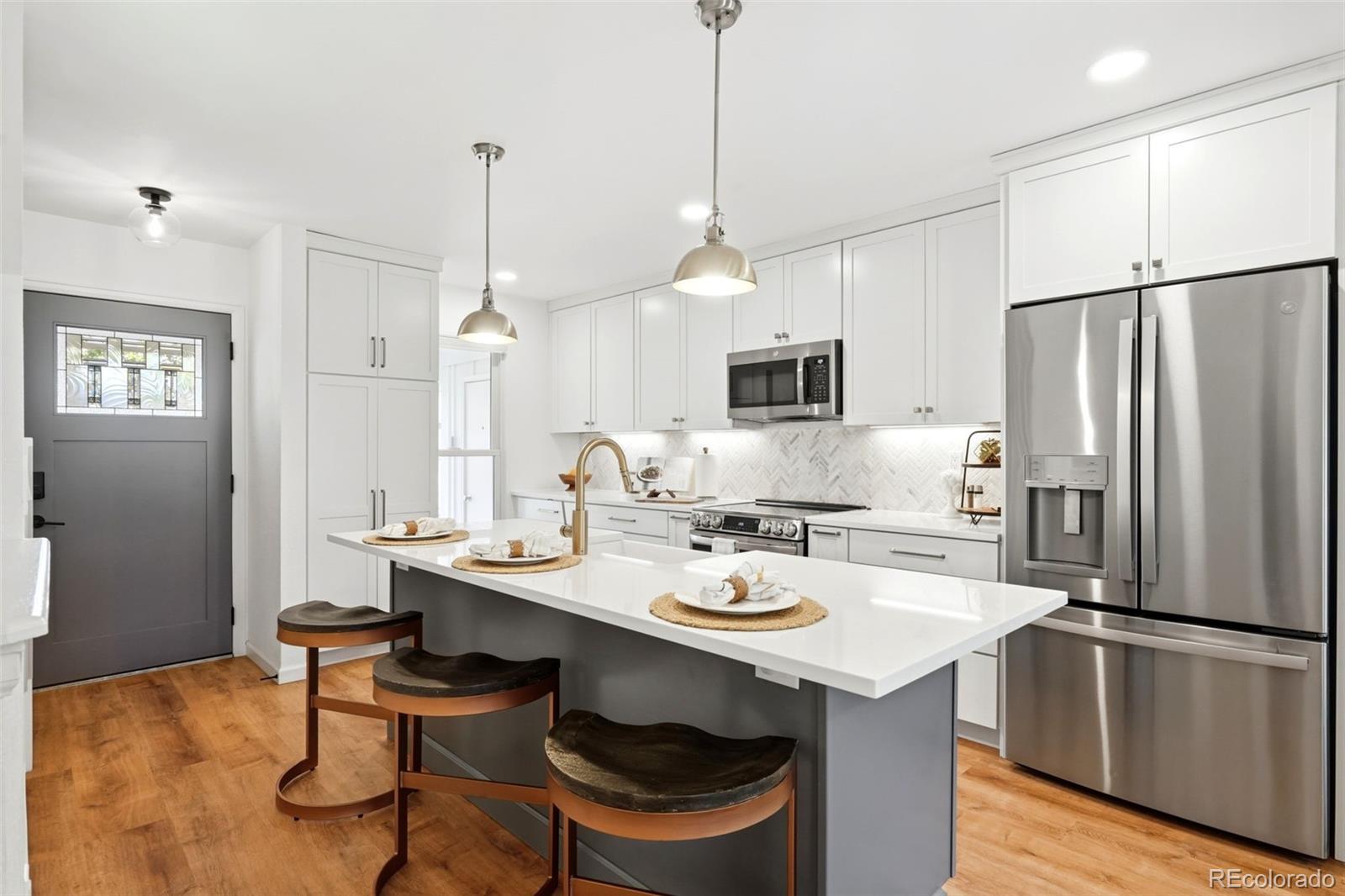 MLS Image #6 for 8512  union circle,arvada, Colorado