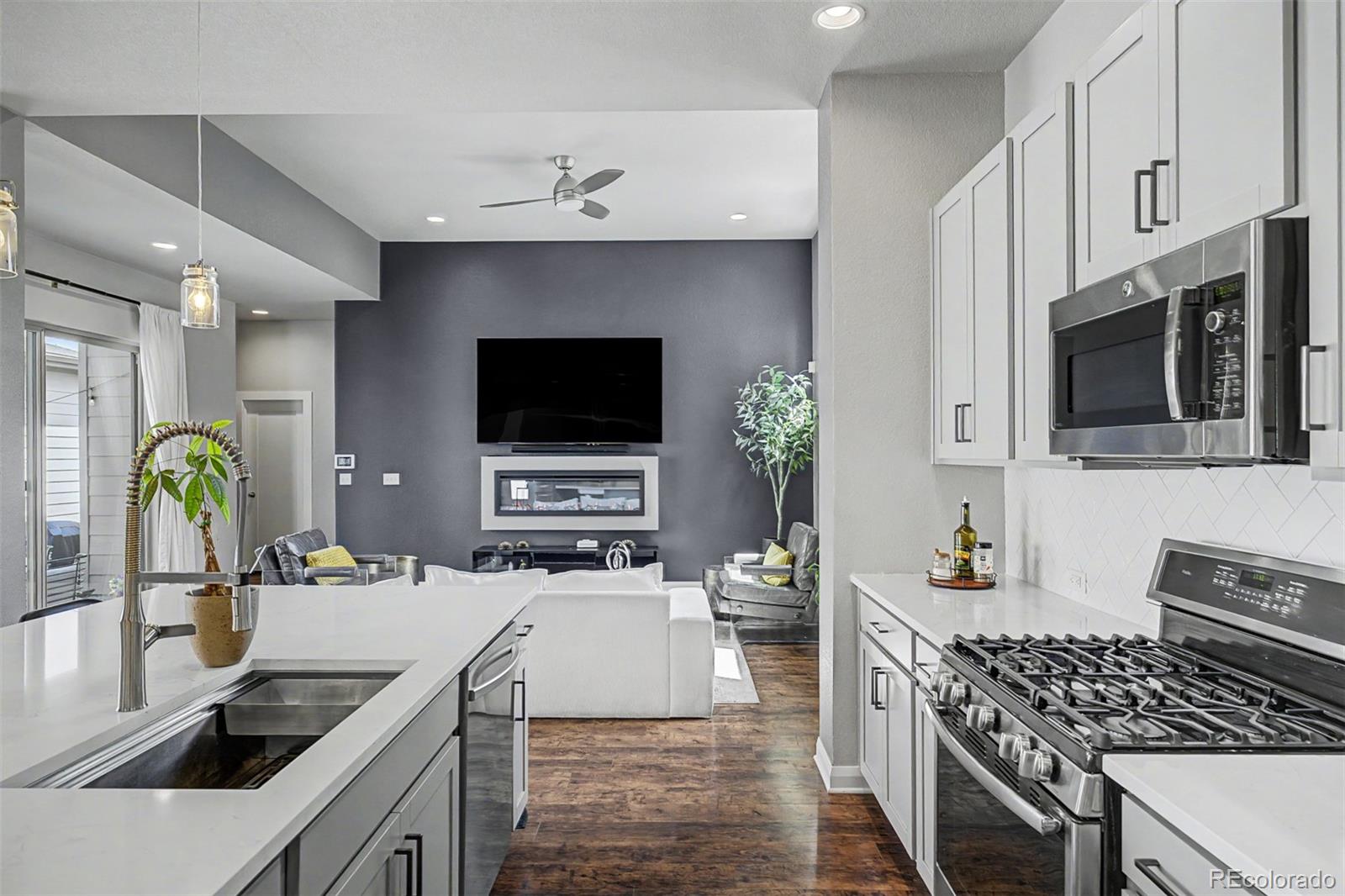 MLS Image #13 for 1365 w 67th place,denver, Colorado