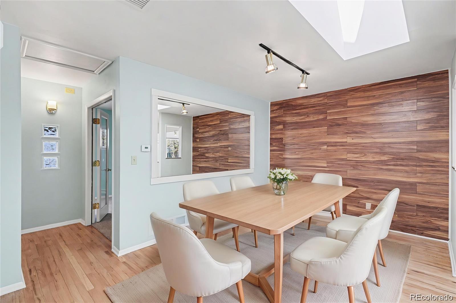 MLS Image #11 for 8095 e lehigh avenue,denver, Colorado