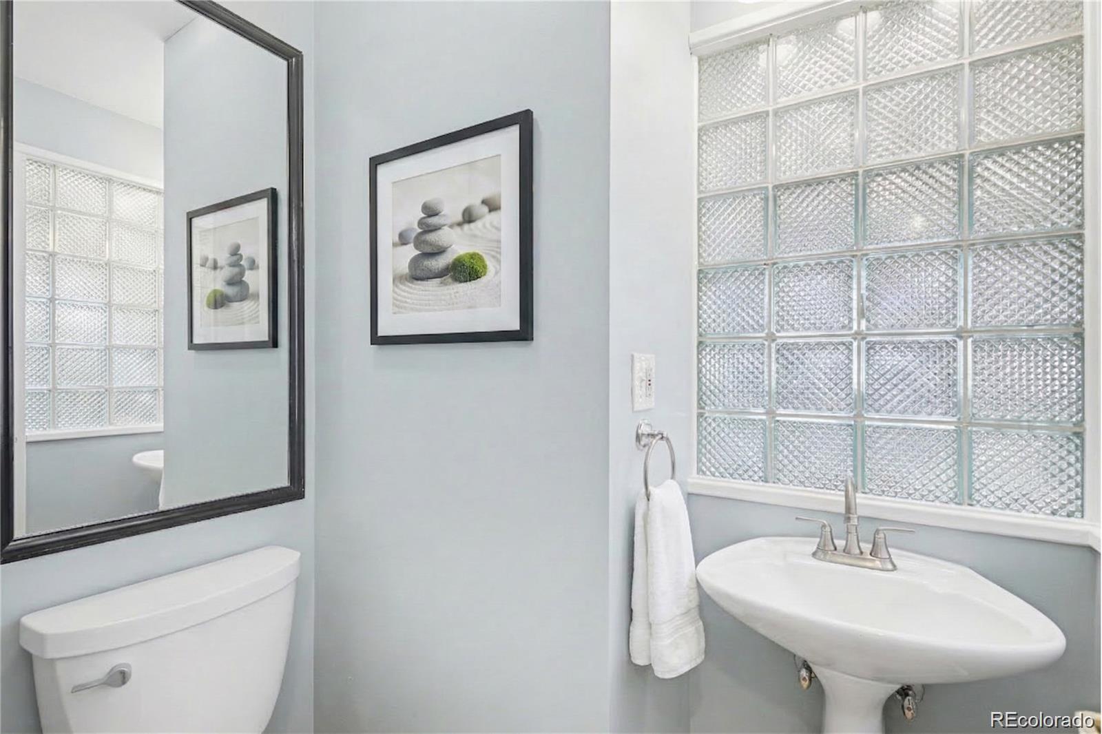 MLS Image #16 for 8095 e lehigh avenue,denver, Colorado