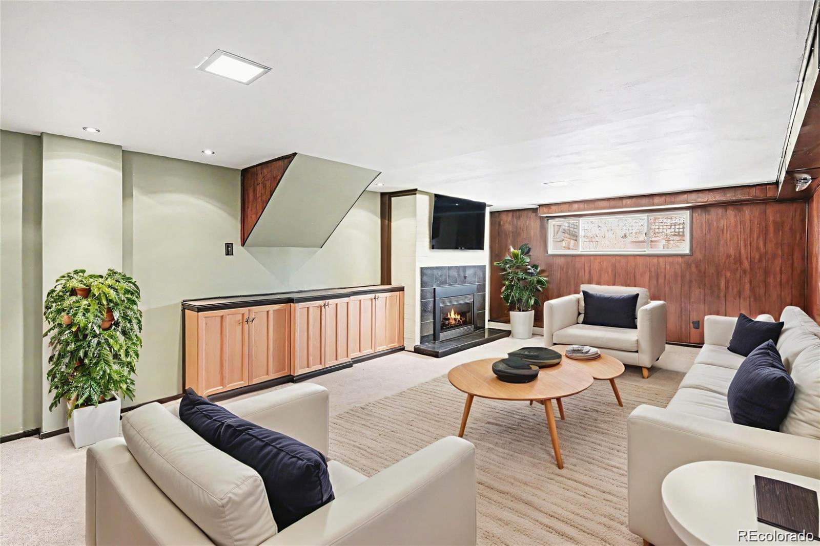 MLS Image #7 for 8095 e lehigh avenue,denver, Colorado
