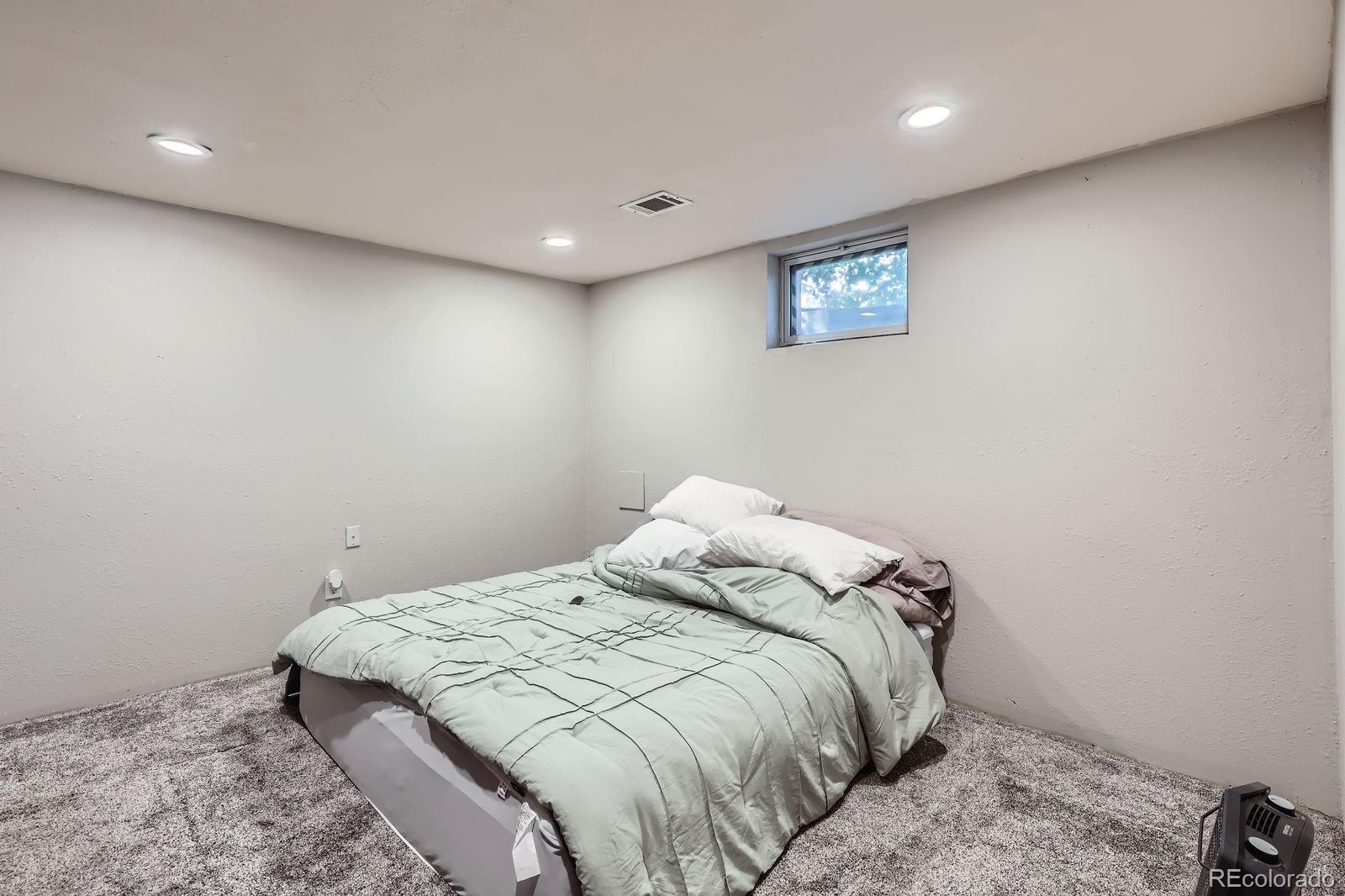 MLS Image #11 for 1325  elder street,denver, Colorado