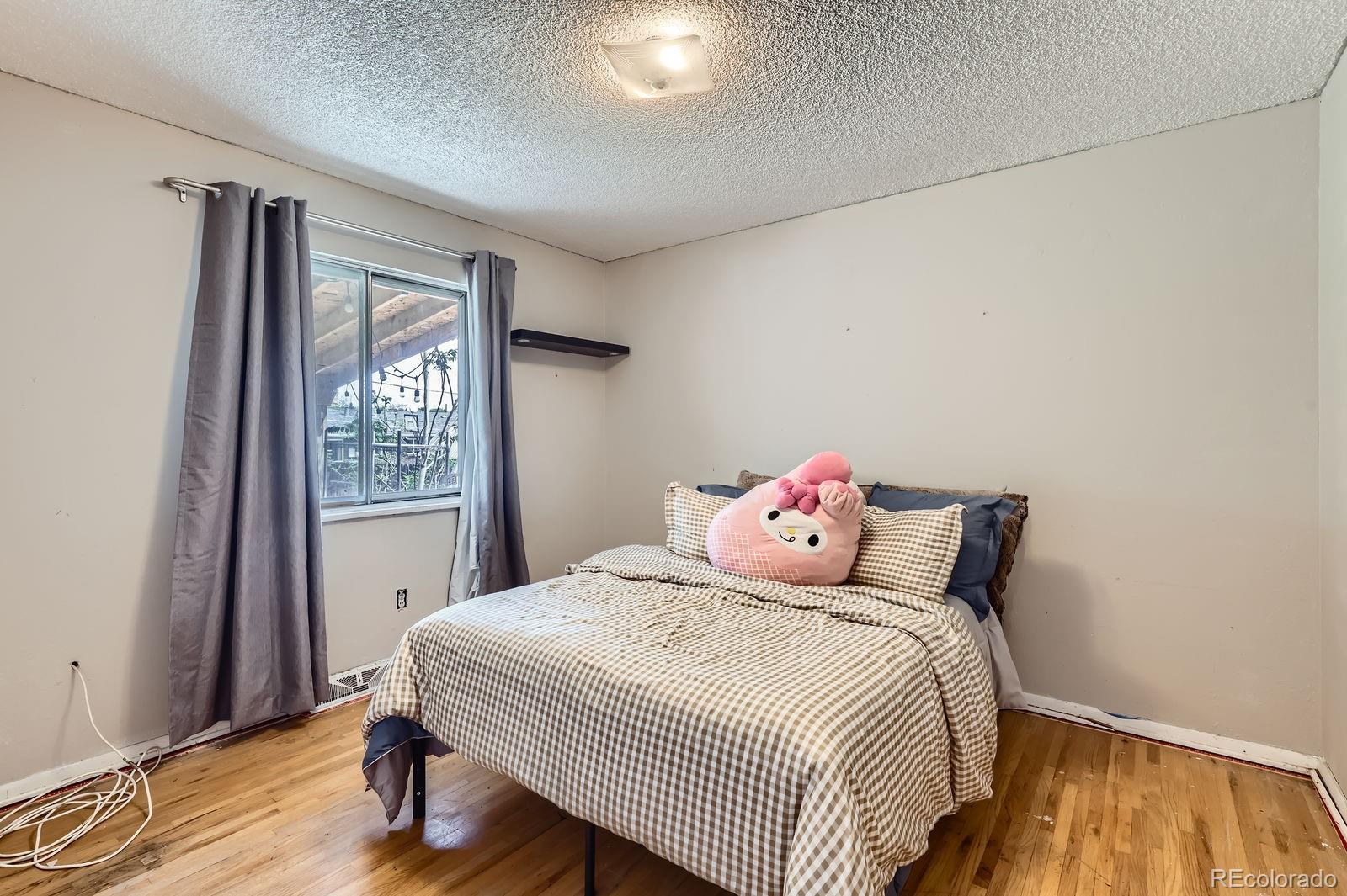 MLS Image #9 for 1325  elder street,denver, Colorado
