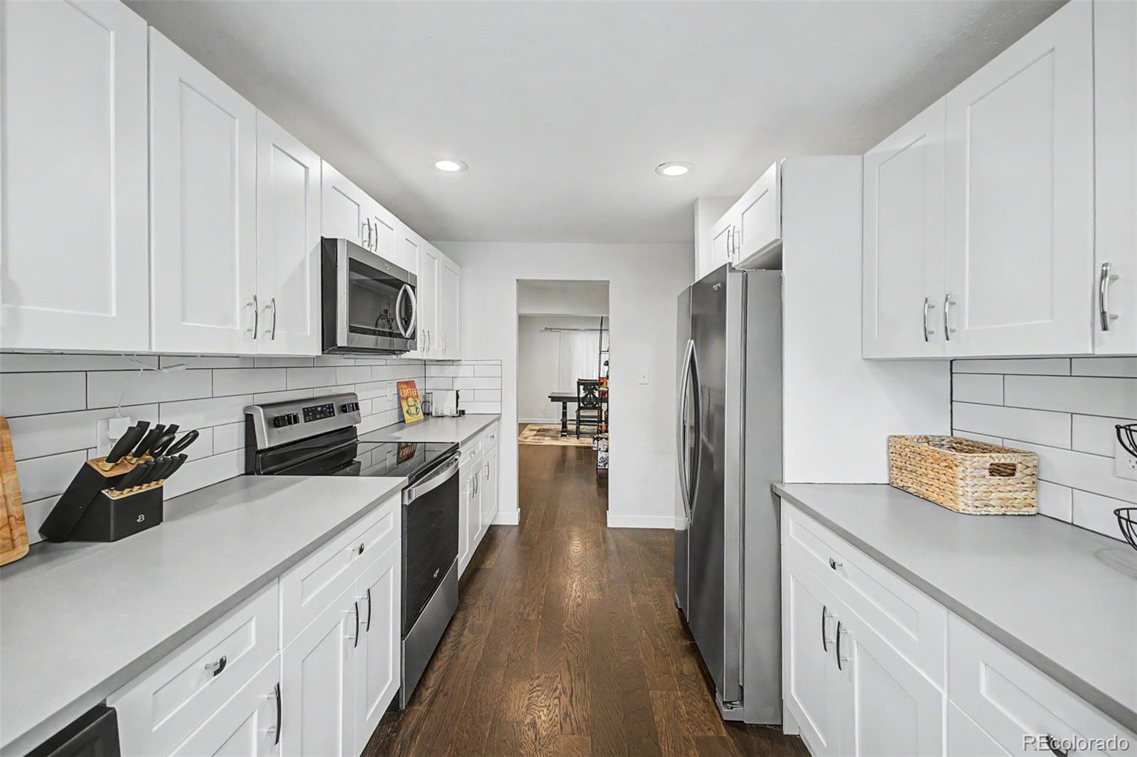 MLS Image #6 for 1140 s wolff street,denver, Colorado