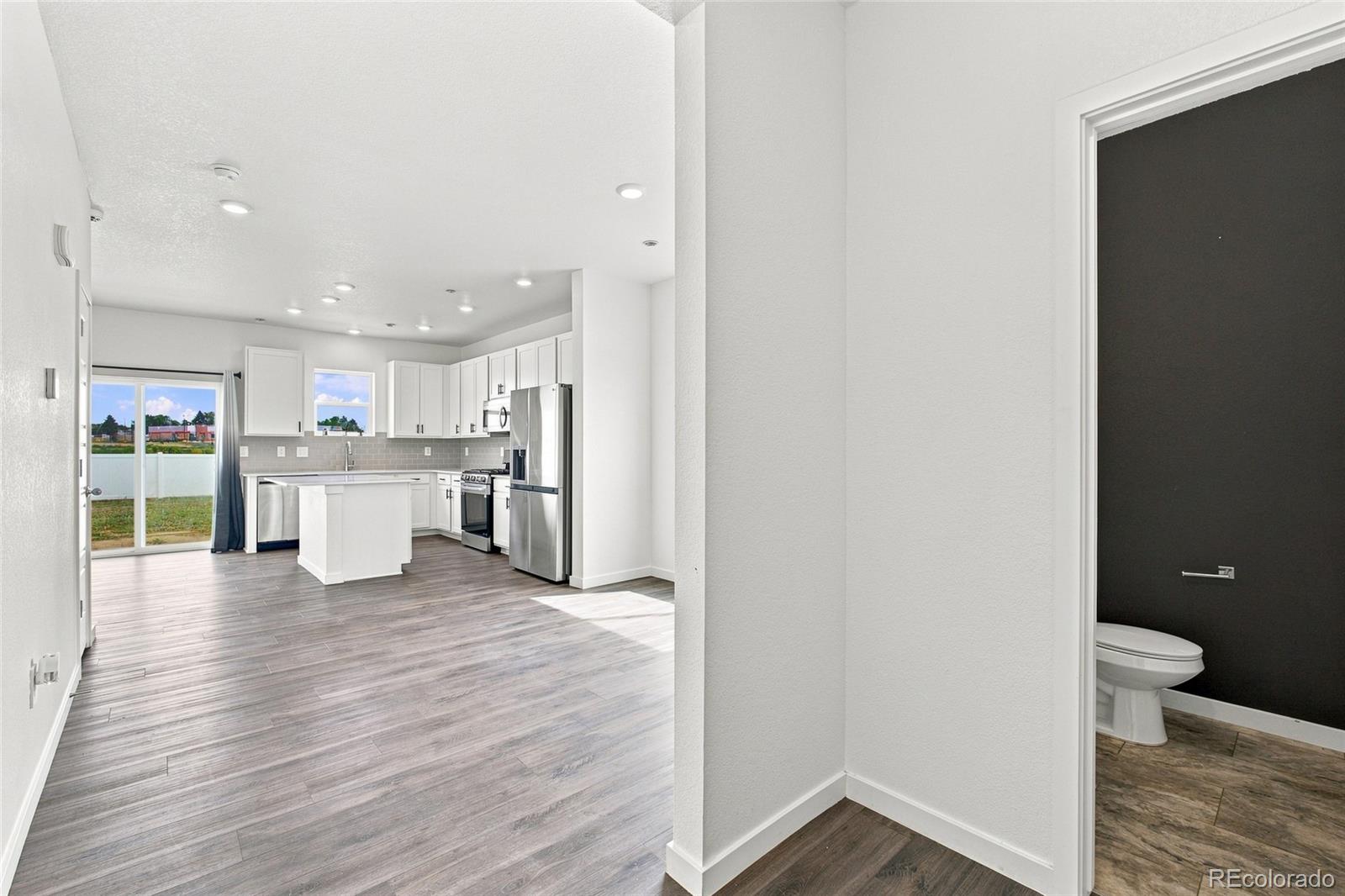 MLS Image #10 for 3601  lake clark street,evans, Colorado