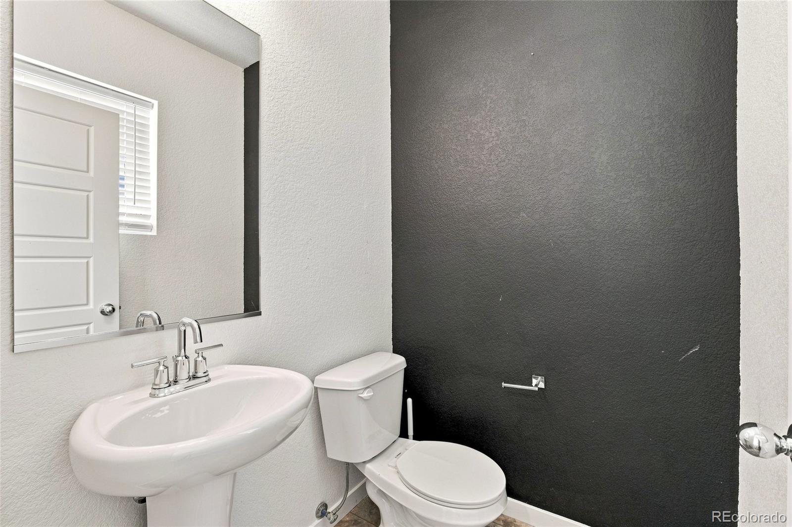 MLS Image #11 for 3601  lake clark street,evans, Colorado