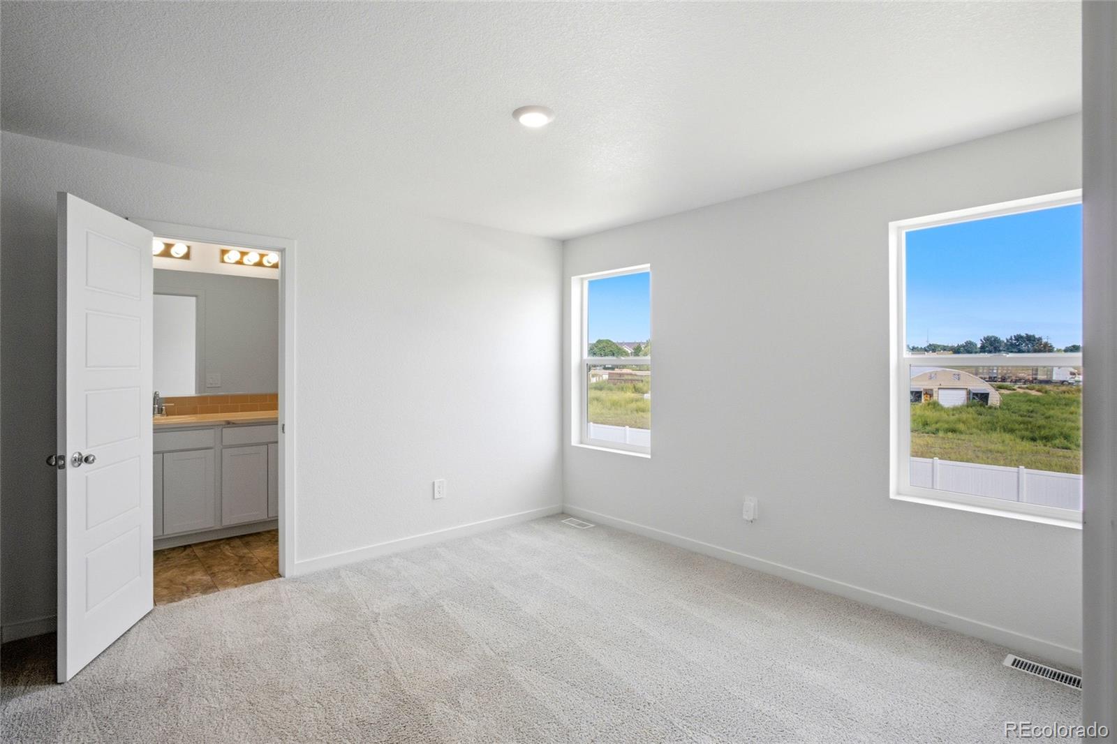 MLS Image #15 for 3601  lake clark street,evans, Colorado