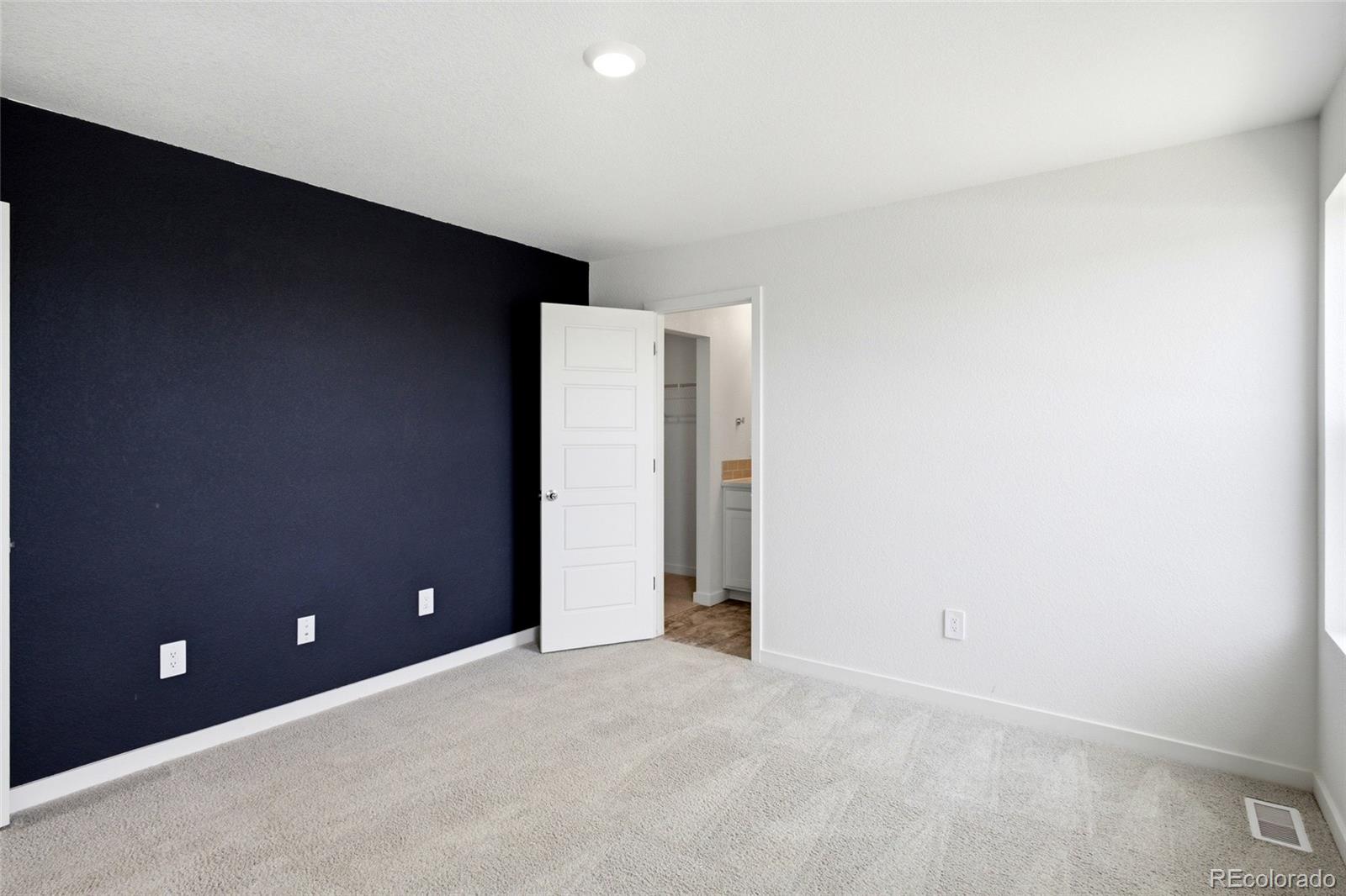 MLS Image #16 for 3601  lake clark street,evans, Colorado