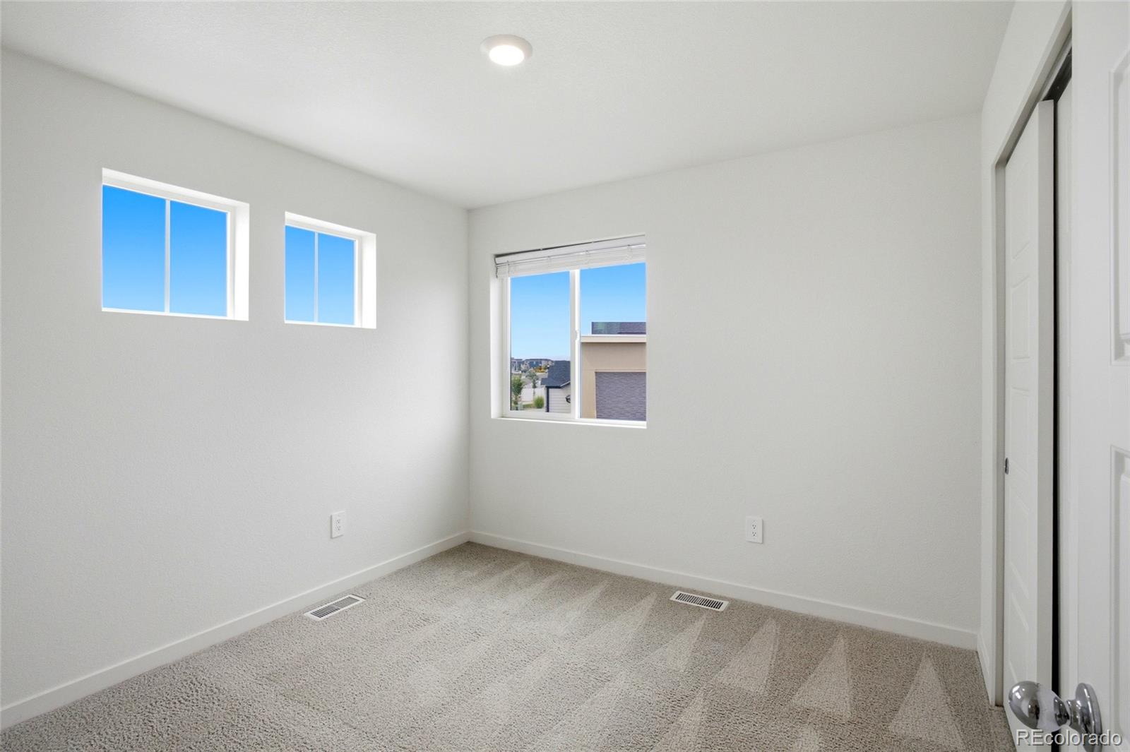 MLS Image #19 for 3601  lake clark street,evans, Colorado