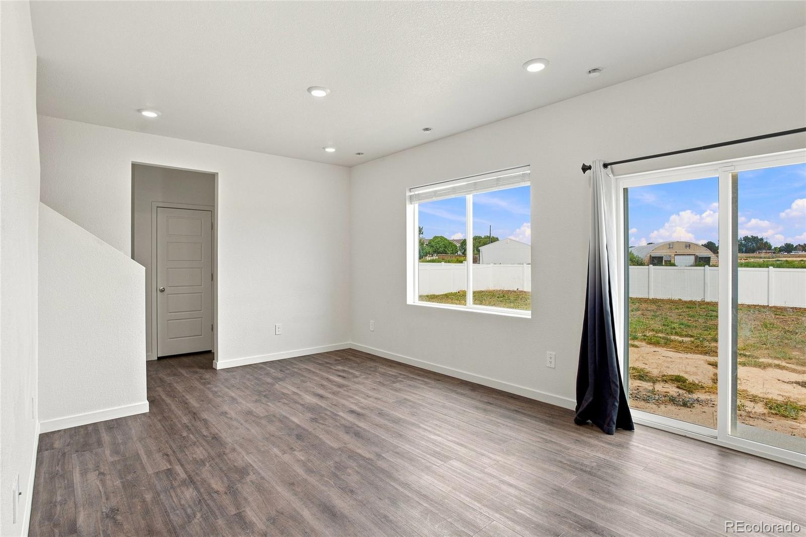 MLS Image #3 for 3601  lake clark street,evans, Colorado