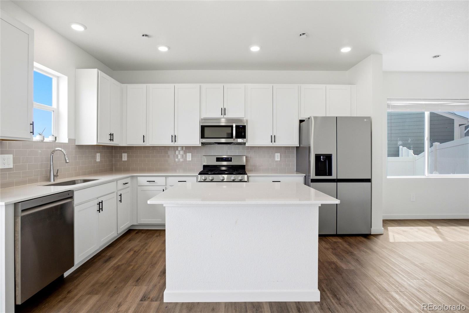 MLS Image #5 for 3601  lake clark street,evans, Colorado
