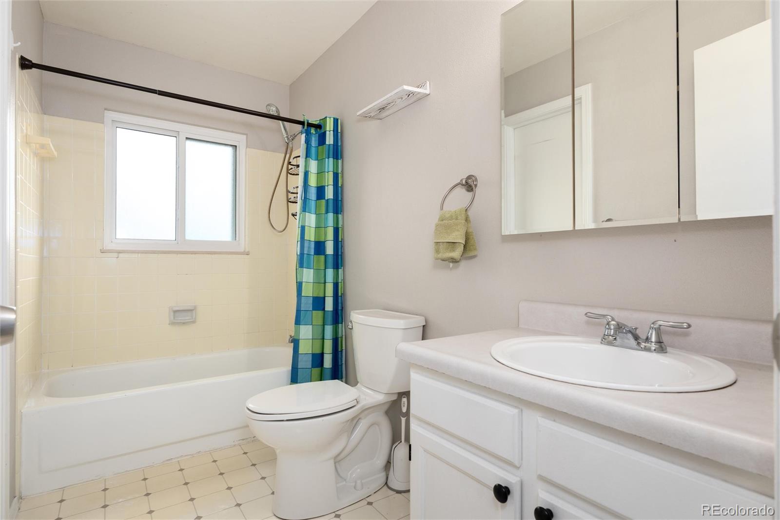 MLS Image #24 for 19161 e louisiana avenue,aurora, Colorado