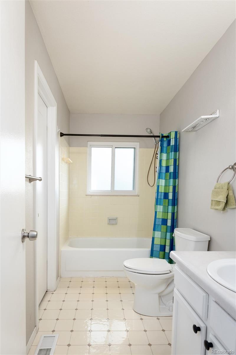 MLS Image #25 for 19161 e louisiana avenue,aurora, Colorado