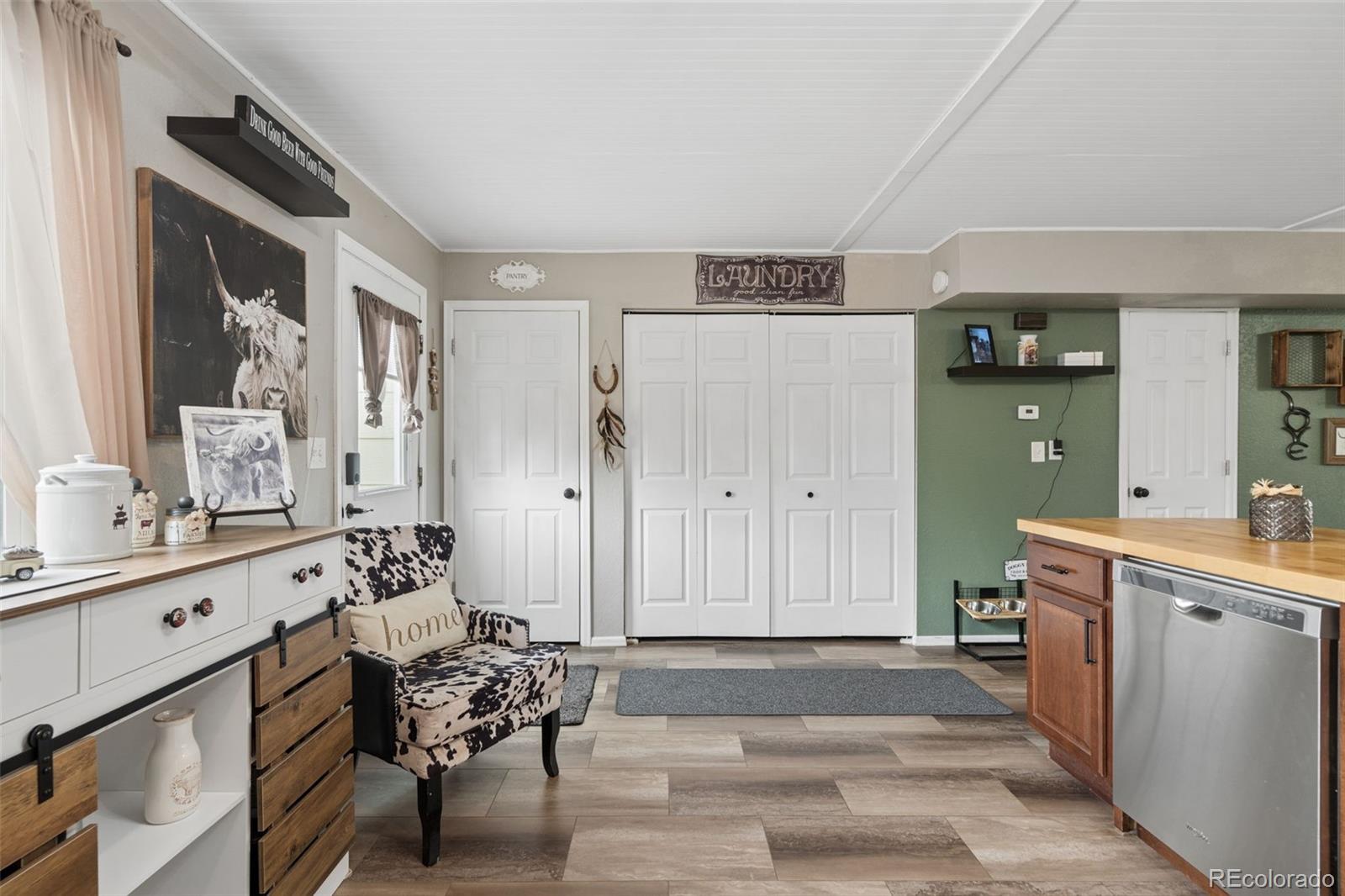 MLS Image #11 for 1874  lanka lane,colorado springs, Colorado