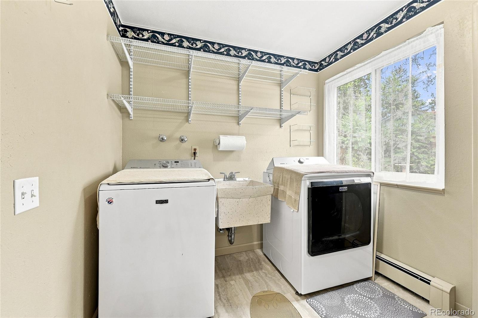 MLS Image #13 for 1570 s macon street,aurora, Colorado