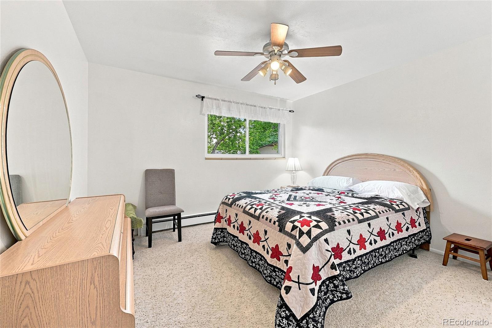 MLS Image #15 for 1570 s macon street,aurora, Colorado