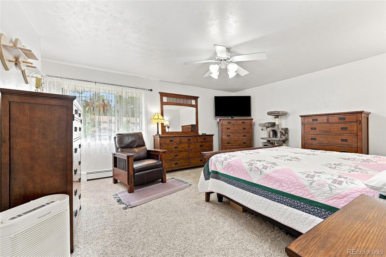 MLS Image #20 for 1570 s macon street,aurora, Colorado