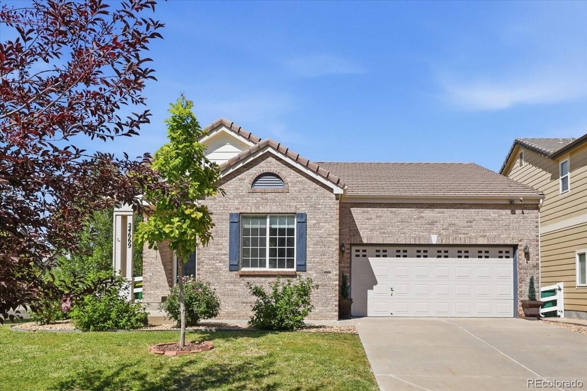 MLS Image #1 for 24669 e wyoming circle,aurora, Colorado