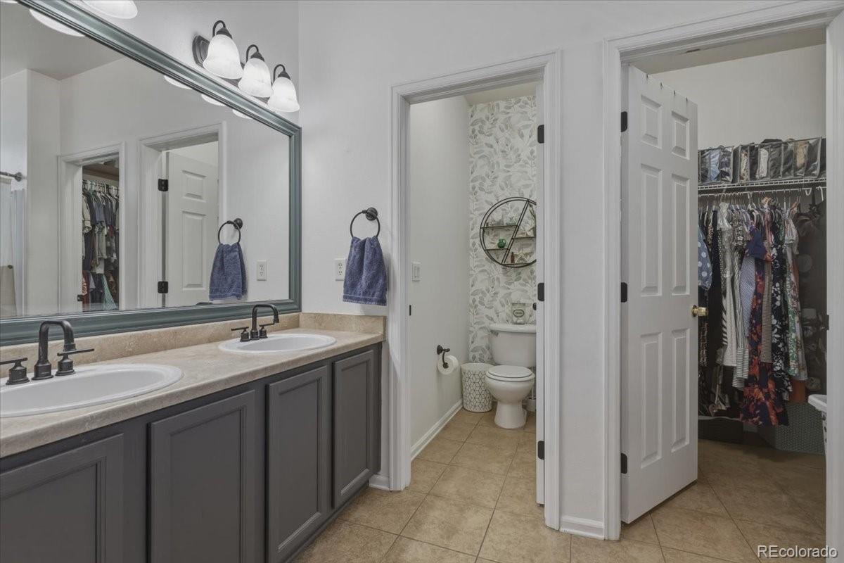 MLS Image #14 for 24669 e wyoming circle,aurora, Colorado