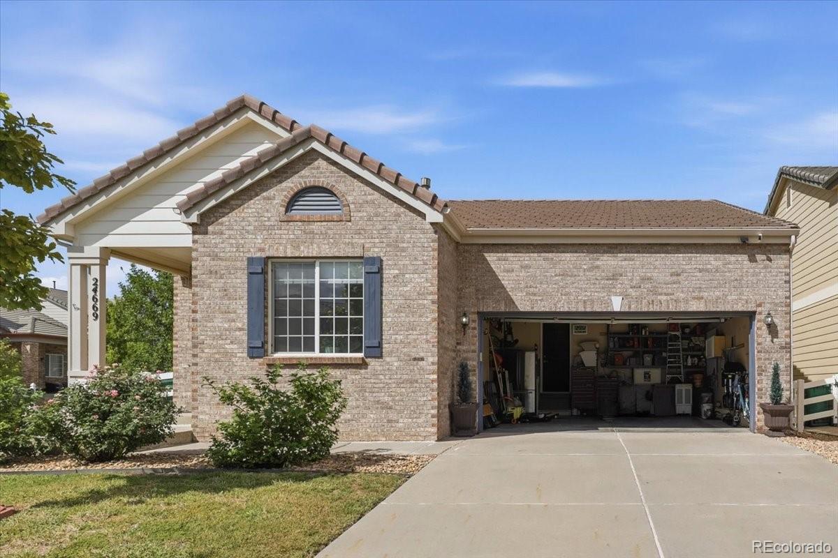 MLS Image #29 for 24669 e wyoming circle,aurora, Colorado