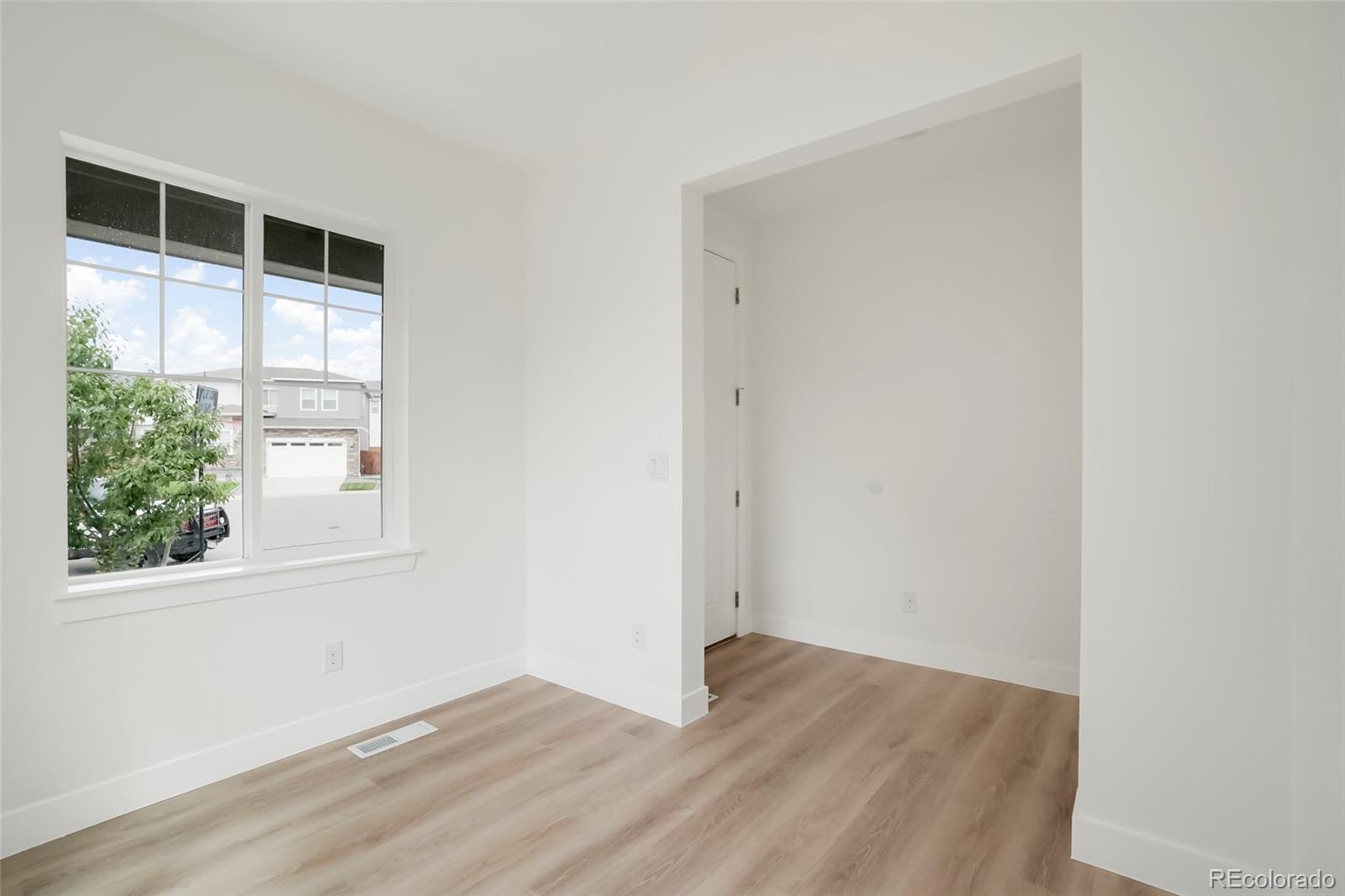 MLS Image #12 for 13342  newport circle,thornton, Colorado