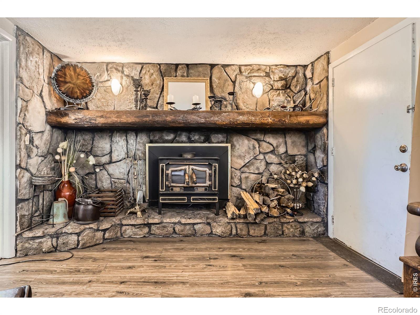 MLS Image #4 for 33  l road,golden, Colorado