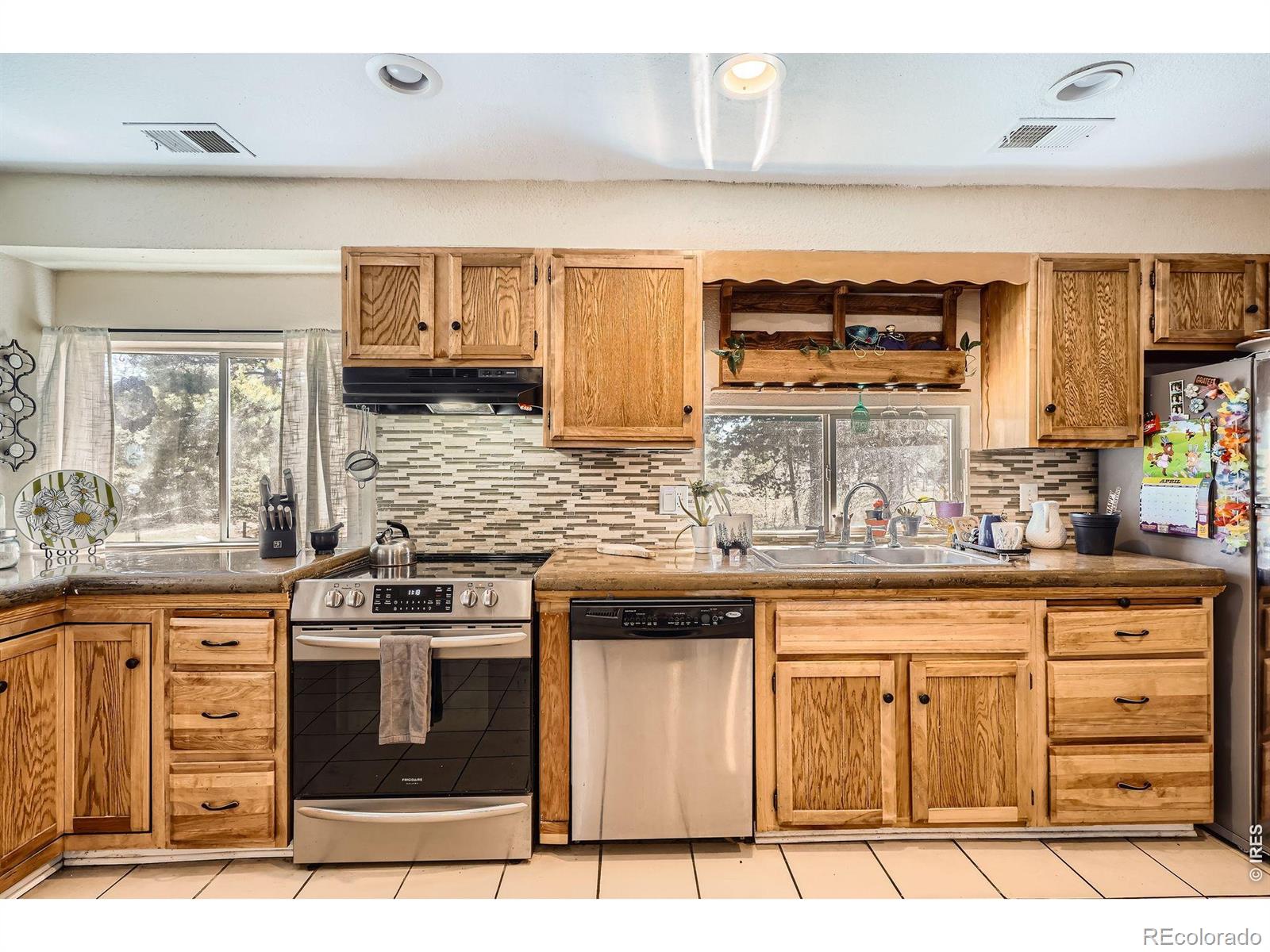 MLS Image #6 for 33  l road,golden, Colorado