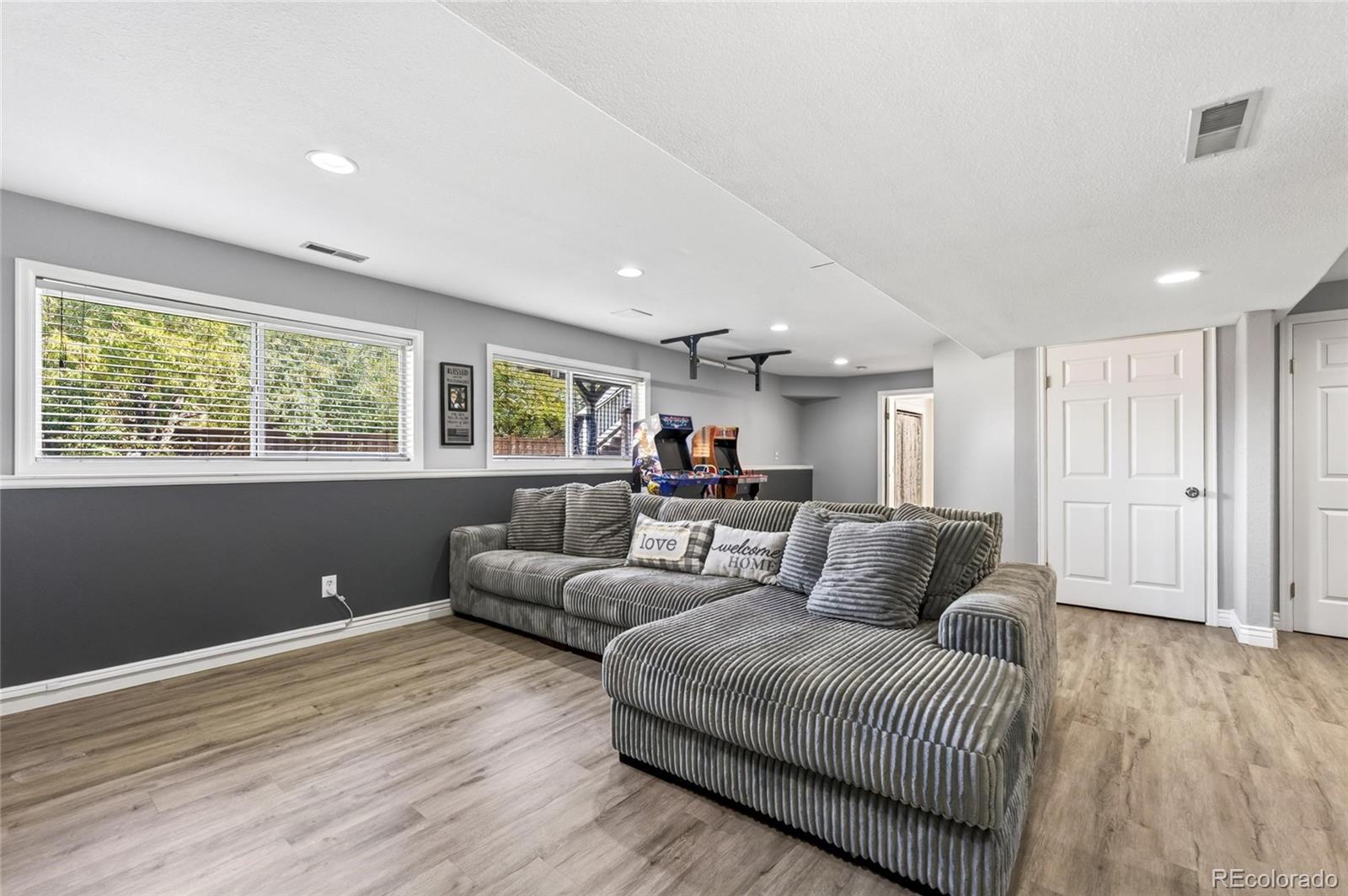 MLS Image #28 for 9924  silver maple way,highlands ranch, Colorado