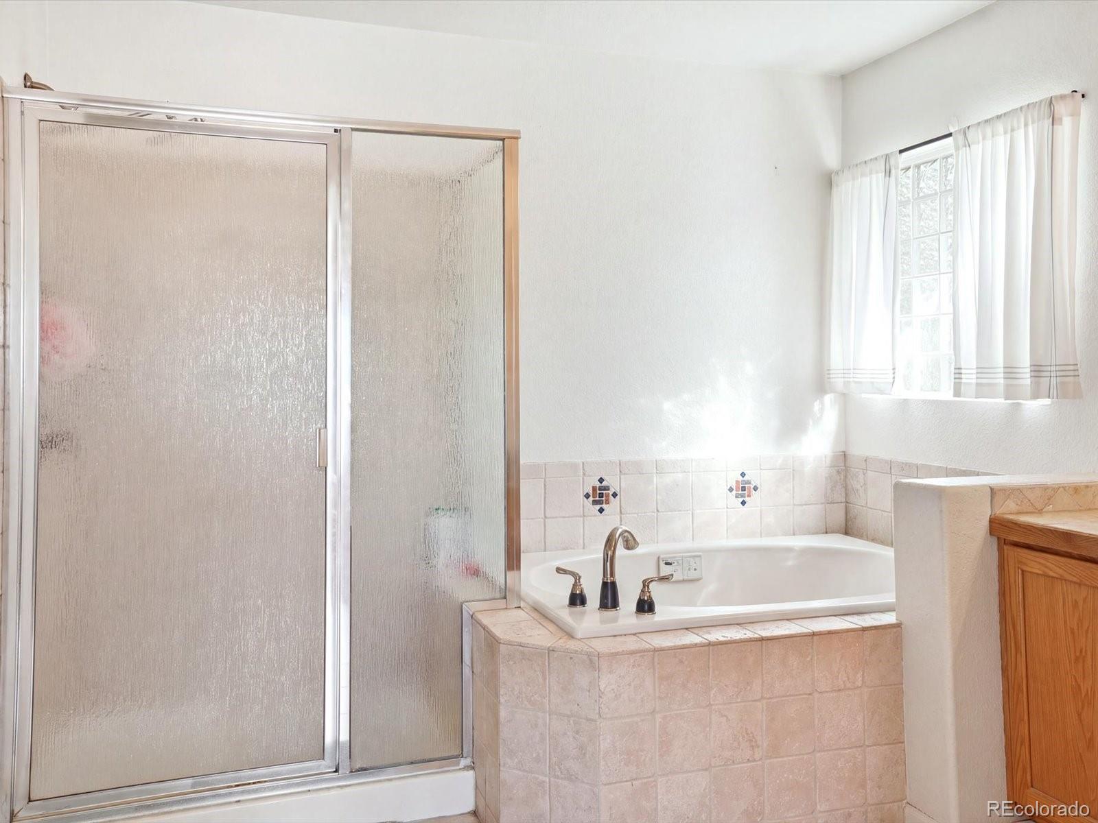 MLS Image #23 for 20000  mitchell place,denver, Colorado