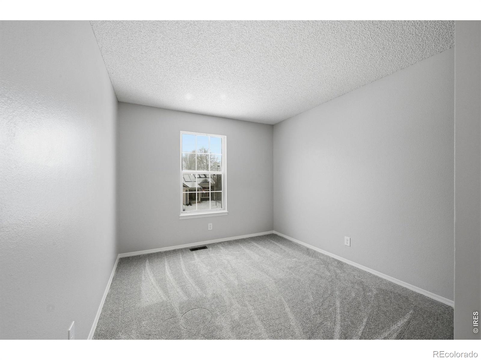 MLS Image #11 for 654 w sandbar circle,louisville, Colorado