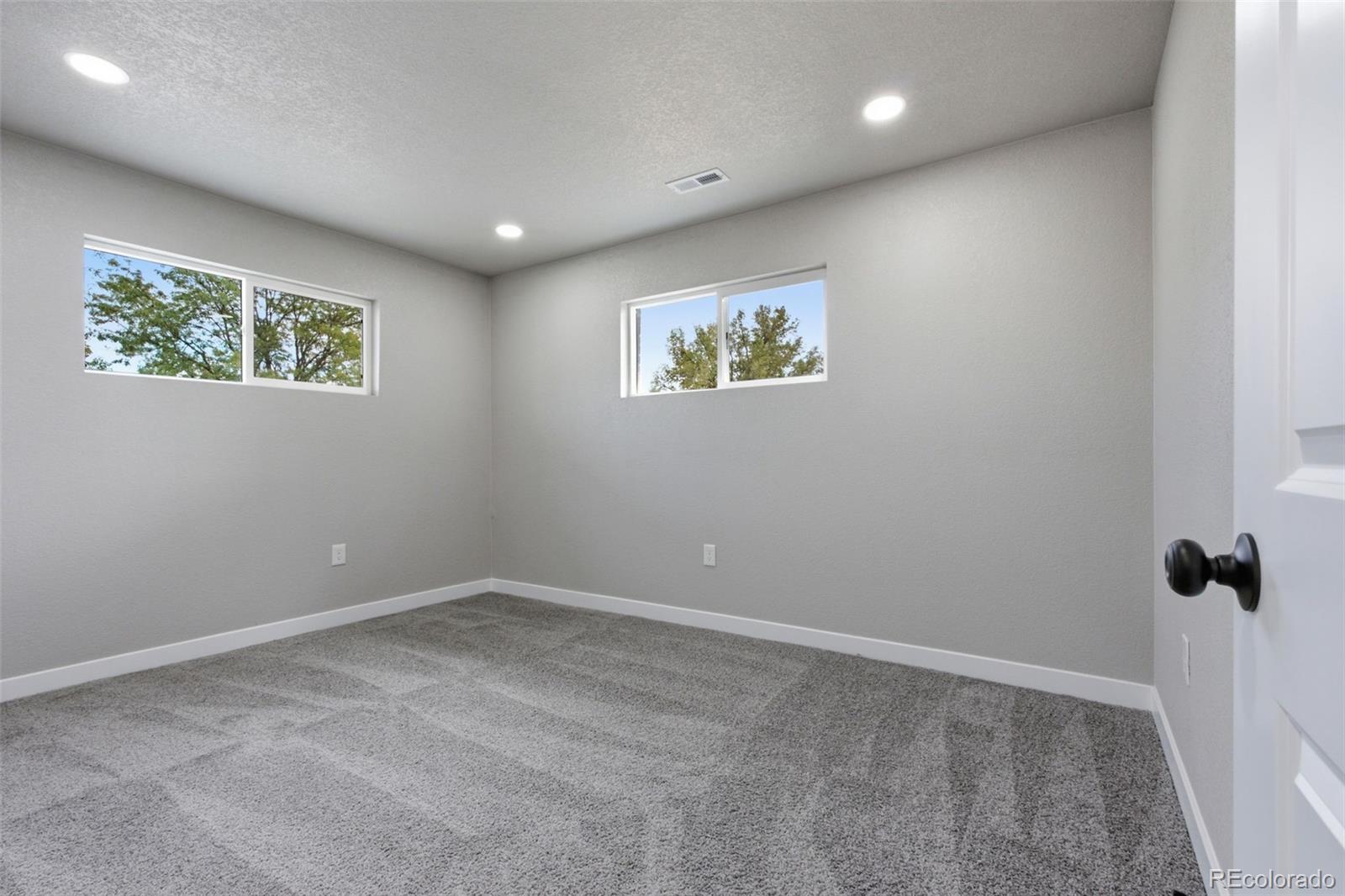 MLS Image #10 for 9441  lilly court,thornton, Colorado