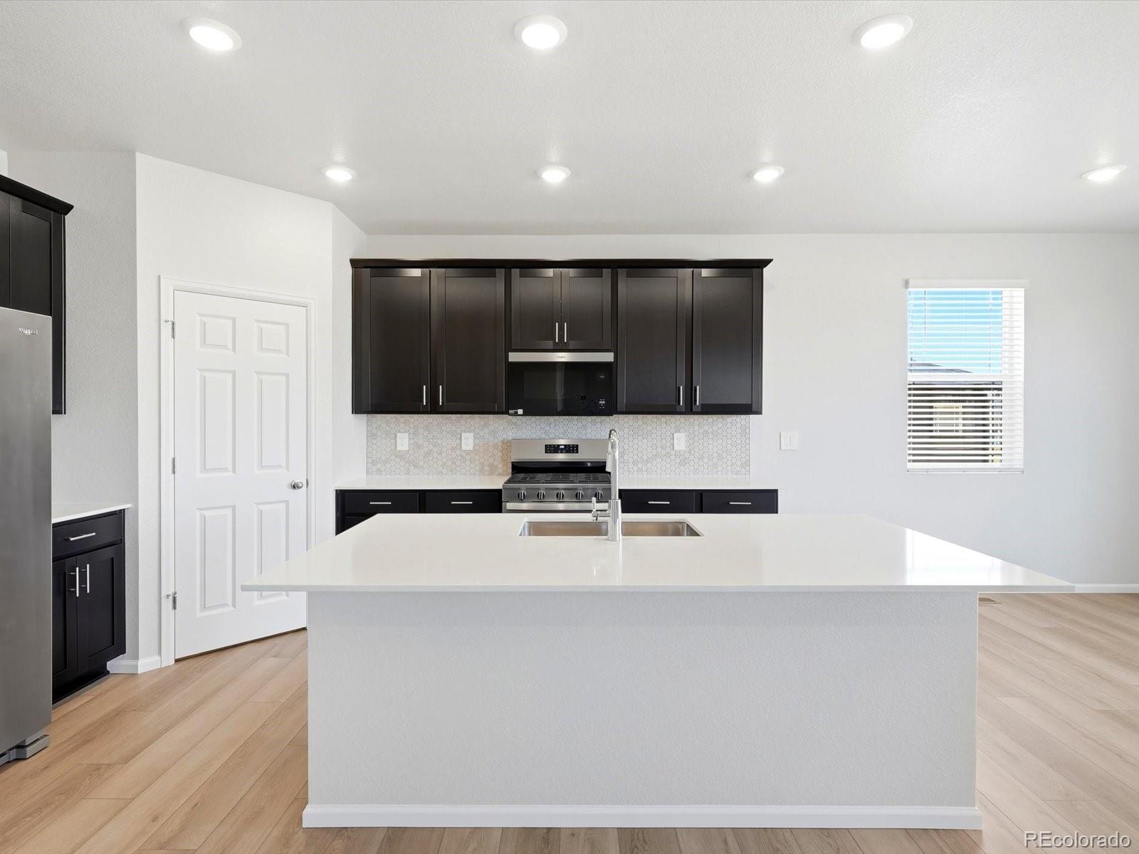 MLS Image #9 for 17577 e 89th way,commerce city, Colorado
